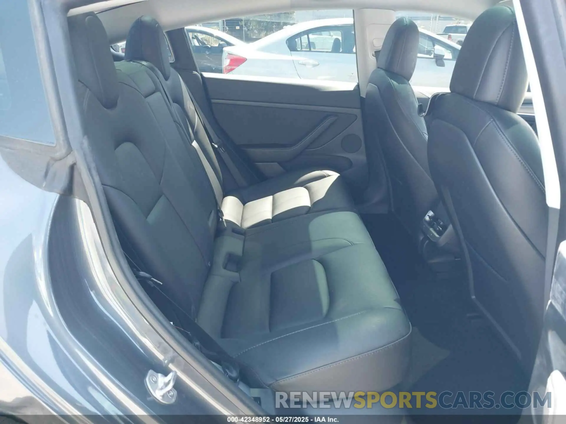 8 Фотография поврежденного автомобиля 5YJ3E1EAXPF405588 TESLA MODEL 3 2023