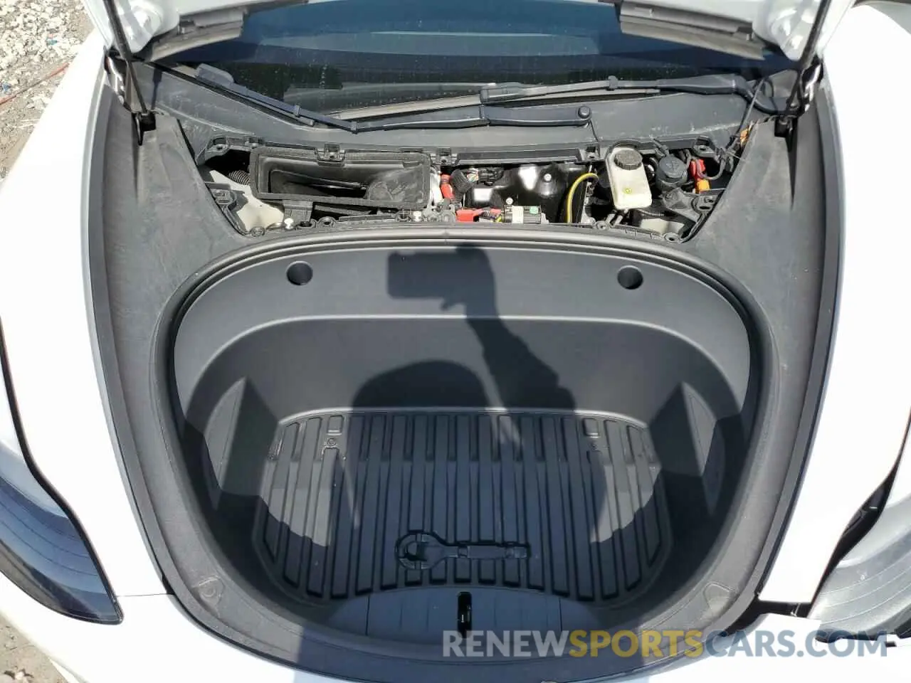 11 Photograph of a damaged car 5YJ3E1EAXPF422956 TESLA MODEL 3 2023