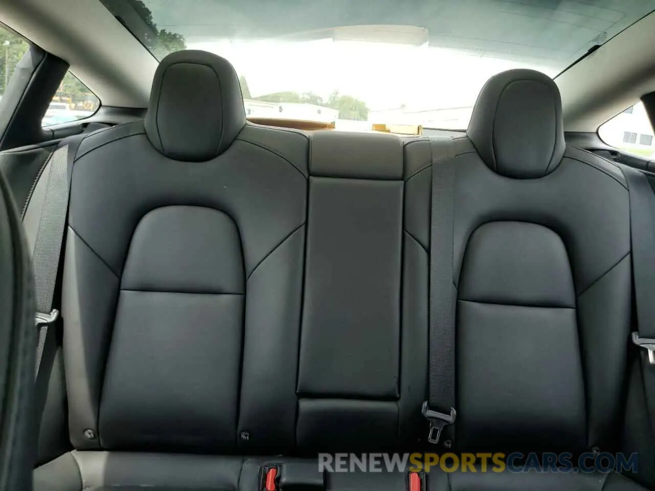 10 Фотография поврежденного автомобиля 5YJ3E1EAXPF430023 TESLA MODEL 3 2023