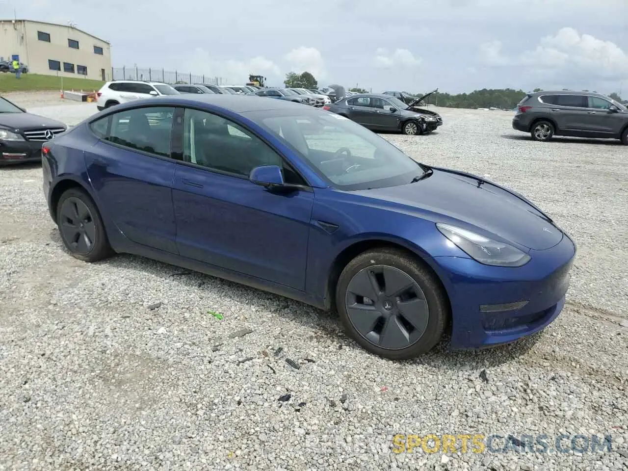 4 Фотография поврежденного автомобиля 5YJ3E1EAXPF430023 TESLA MODEL 3 2023