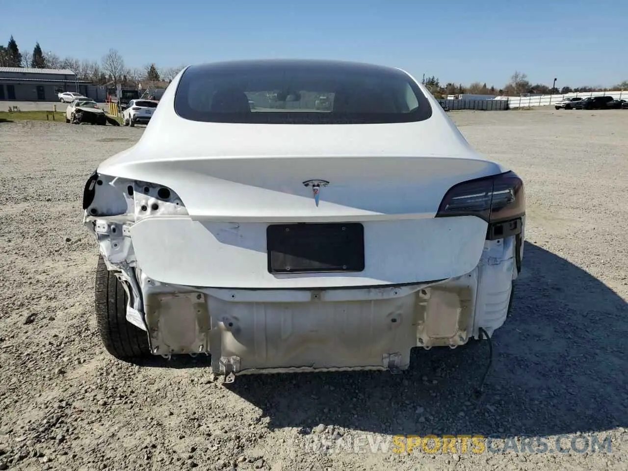 6 Фотография поврежденного автомобиля 5YJ3E1EAXPF447422 TESLA MODEL 3 2023