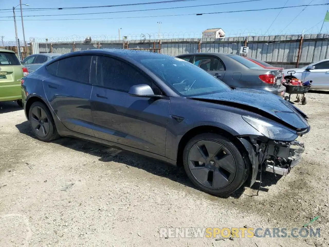 4 Фотография поврежденного автомобиля 5YJ3E1EAXPF451597 TESLA MODEL 3 2023
