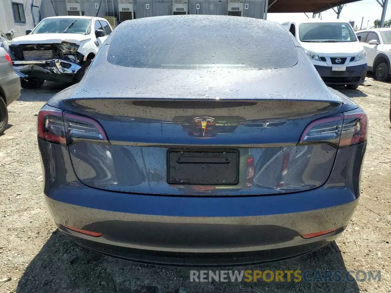 6 Фотография поврежденного автомобиля 5YJ3E1EAXPF451597 TESLA MODEL 3 2023