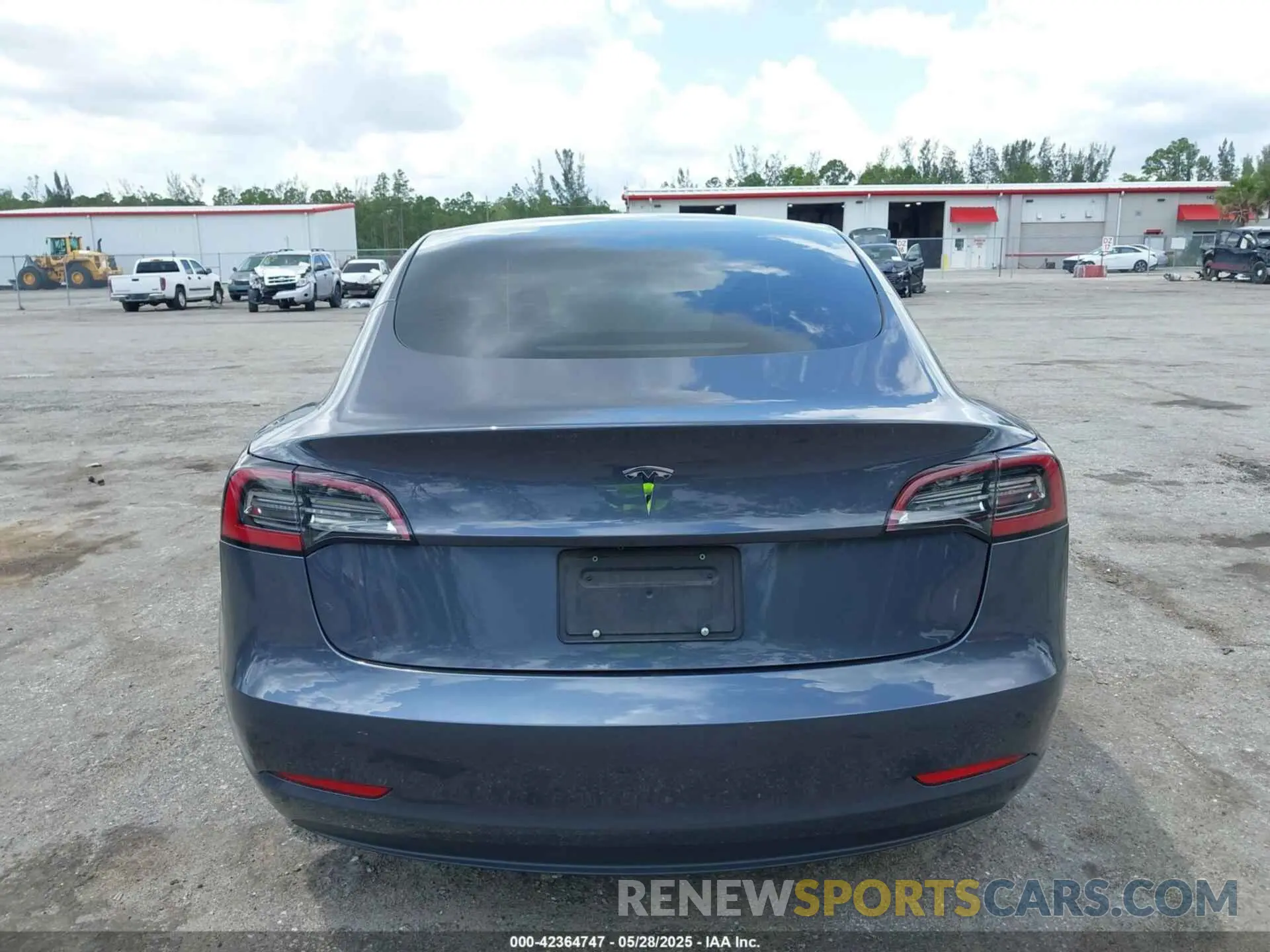 15 Photograph of a damaged car 5YJ3E1EAXPF453060 TESLA MODEL 3 2023