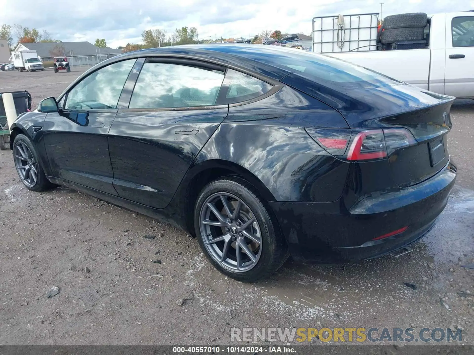 3 Фотография поврежденного автомобиля 5YJ3E1EAXPF462728 TESLA MODEL 3 2023
