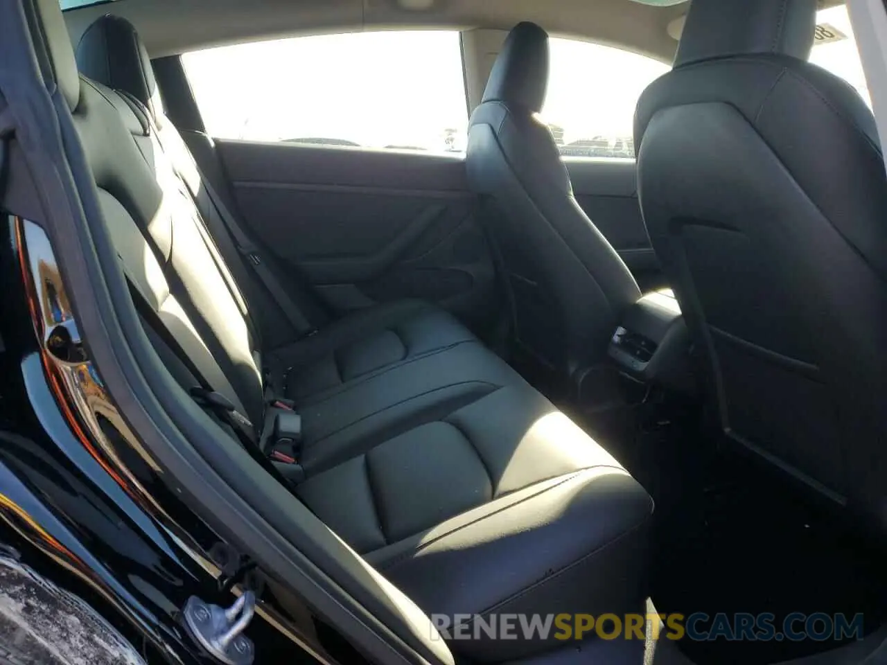 10 Photograph of a damaged car 5YJ3E1EAXPF494403 TESLA MODEL 3 2023