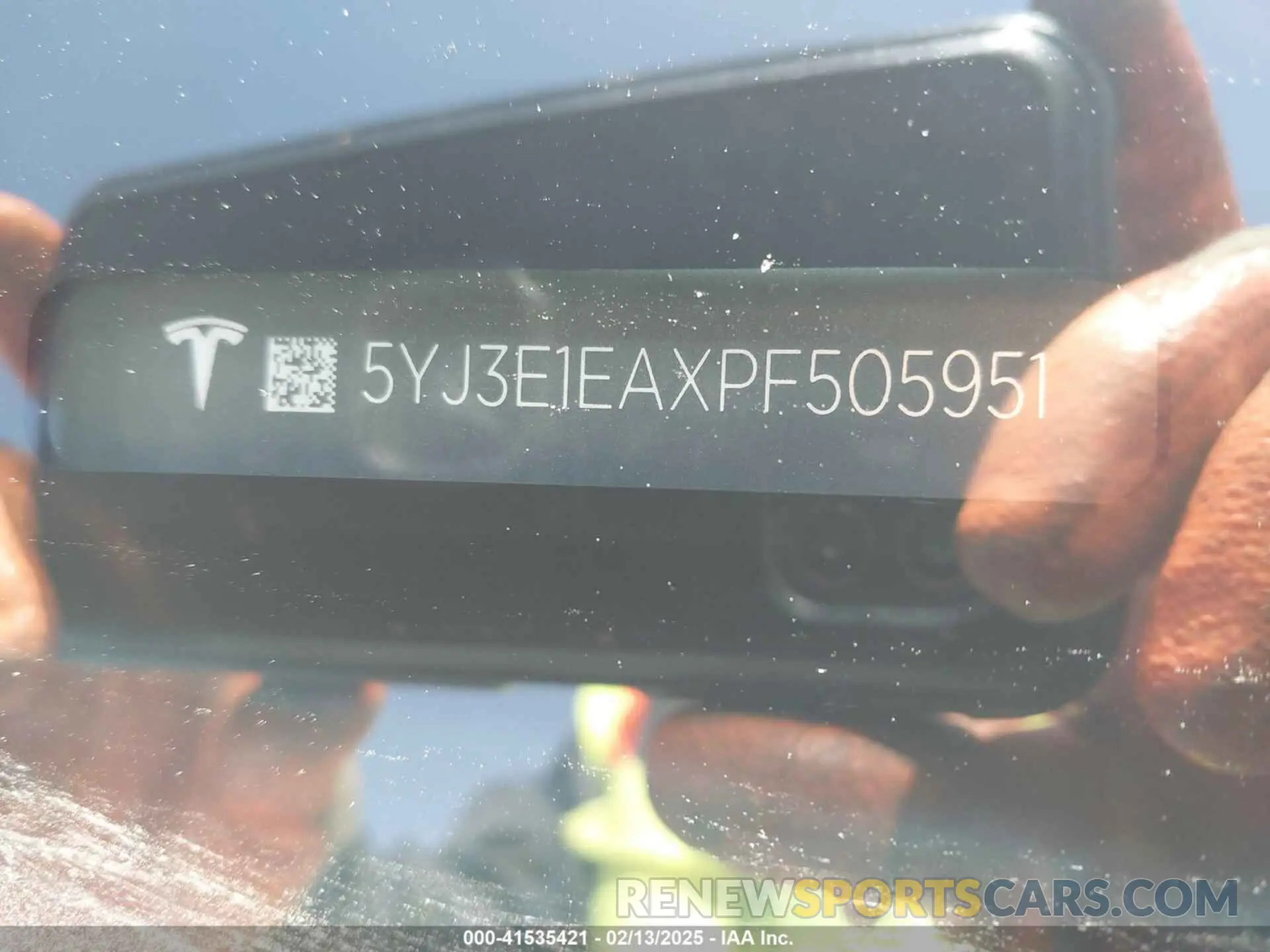 9 Фотография поврежденного автомобиля 5YJ3E1EAXPF505951 TESLA MODEL 3 2023