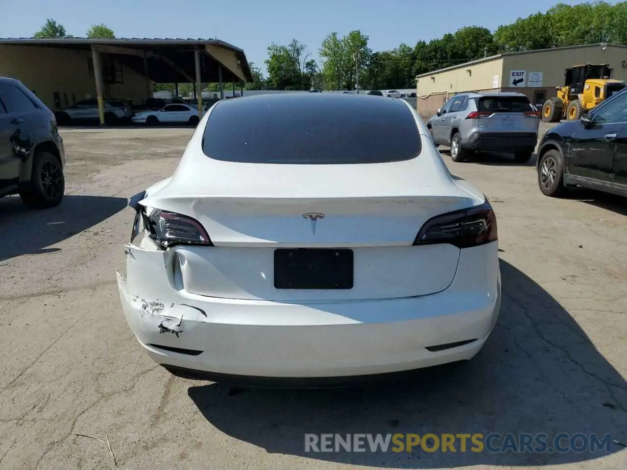 6 Photograph of a damaged car 5YJ3E1EAXPF510485 TESLA MODEL 3 2023