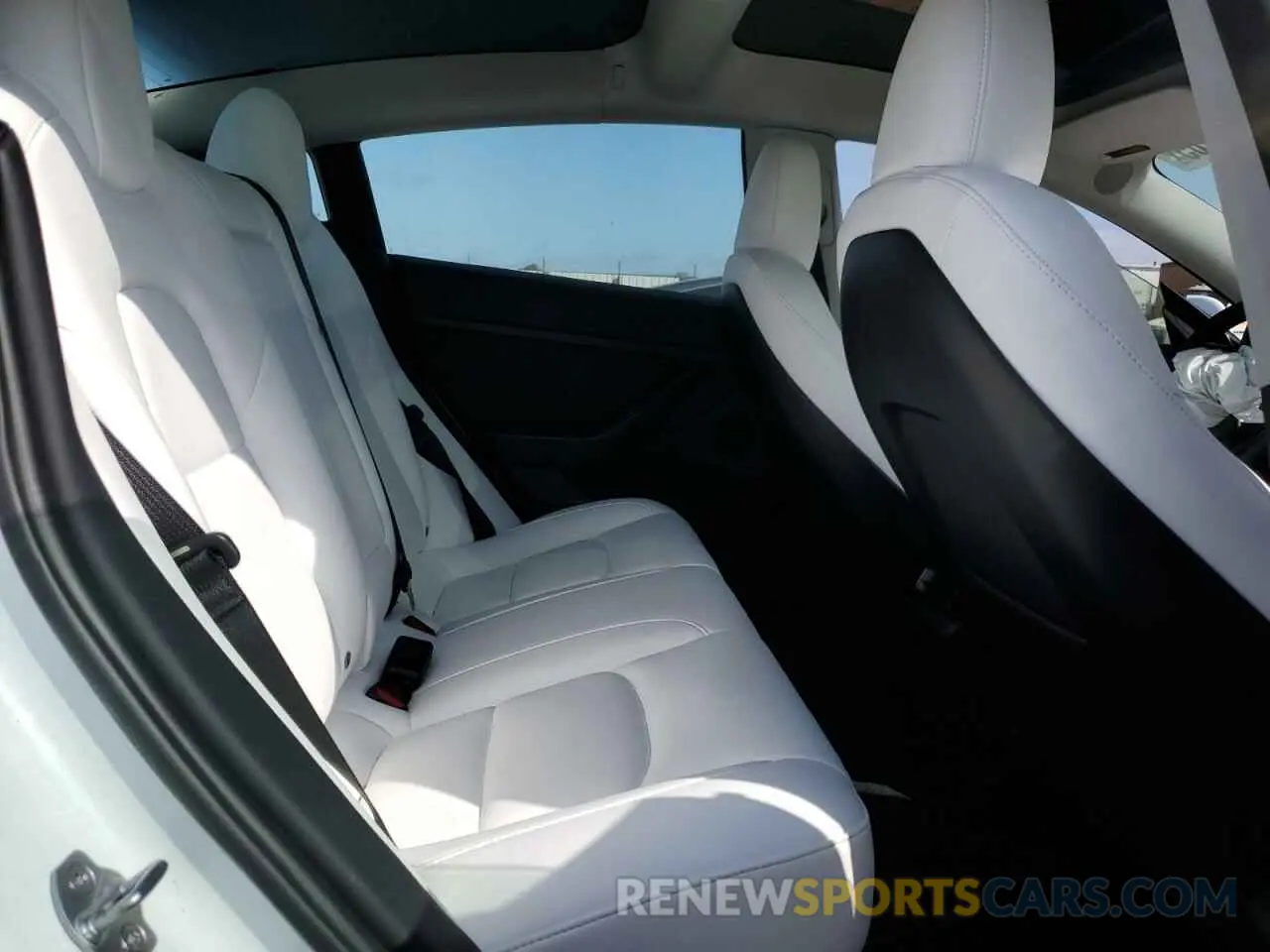 10 Фотография поврежденного автомобиля 5YJ3E1EAXPF540974 TESLA MODEL 3 2023