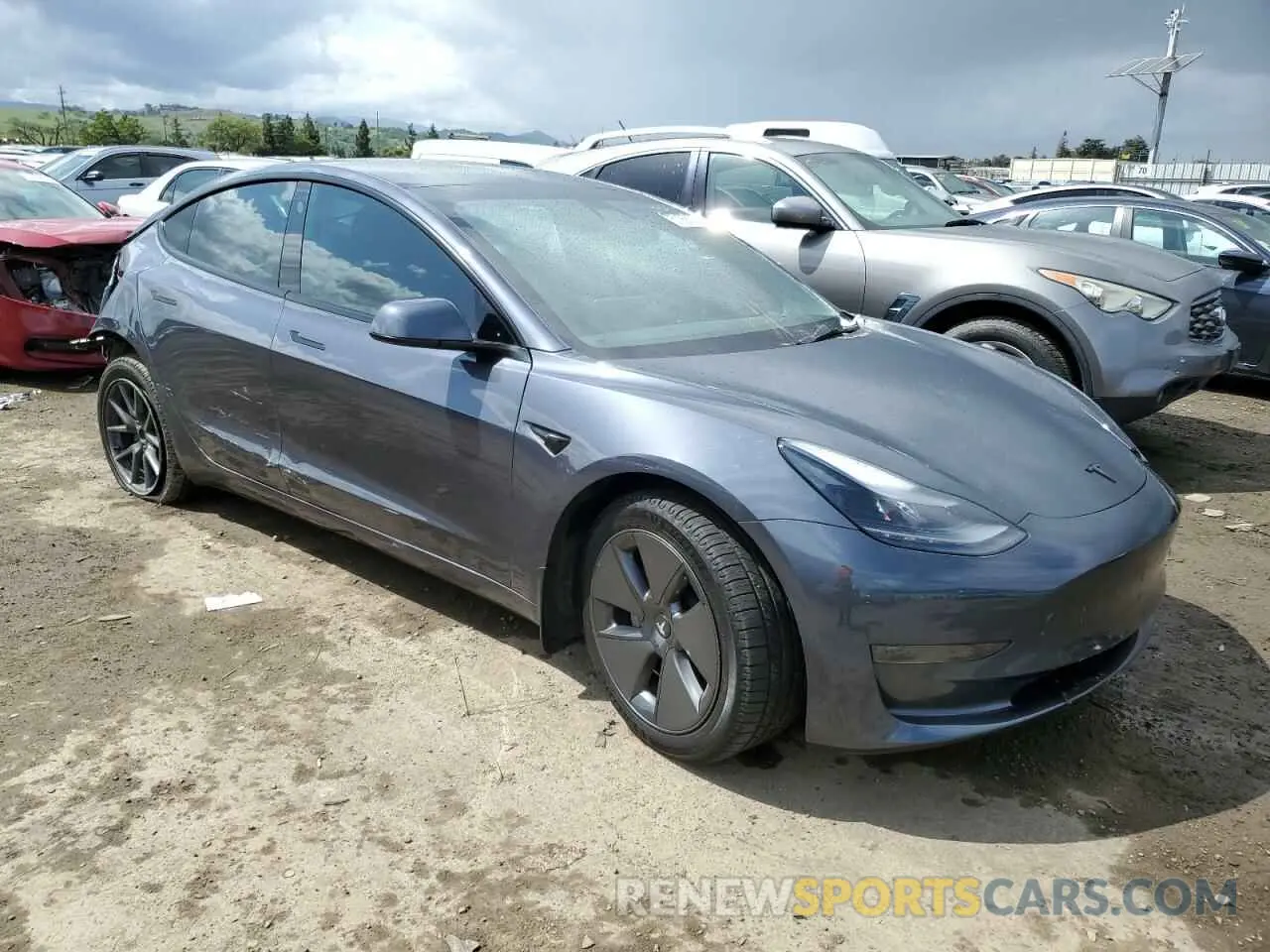 4 Фотография поврежденного автомобиля 5YJ3E1EAXPF546757 TESLA MODEL 3 2023