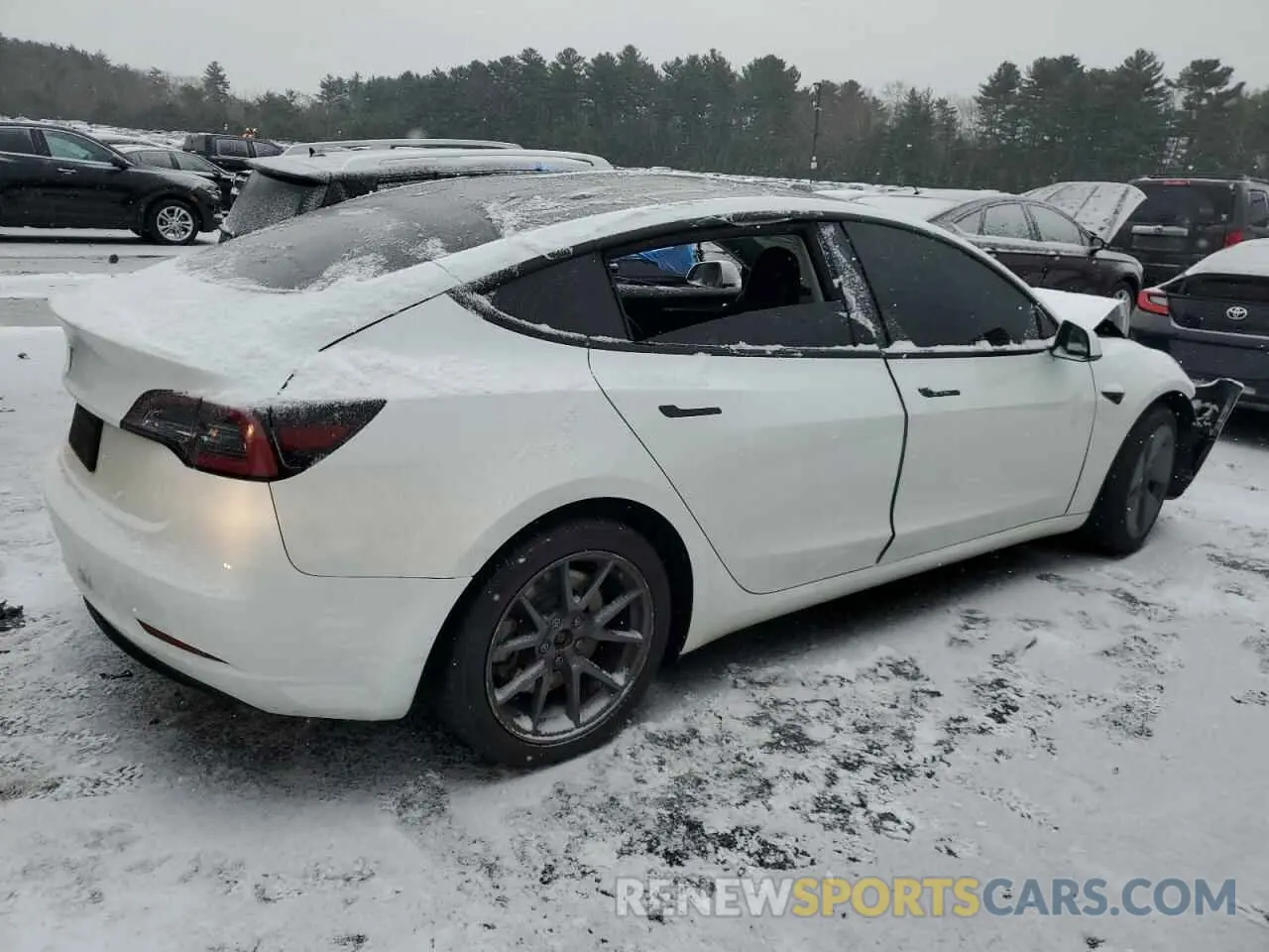 3 Photograph of a damaged car 5YJ3E1EAXPF562926 TESLA MODEL 3 2023