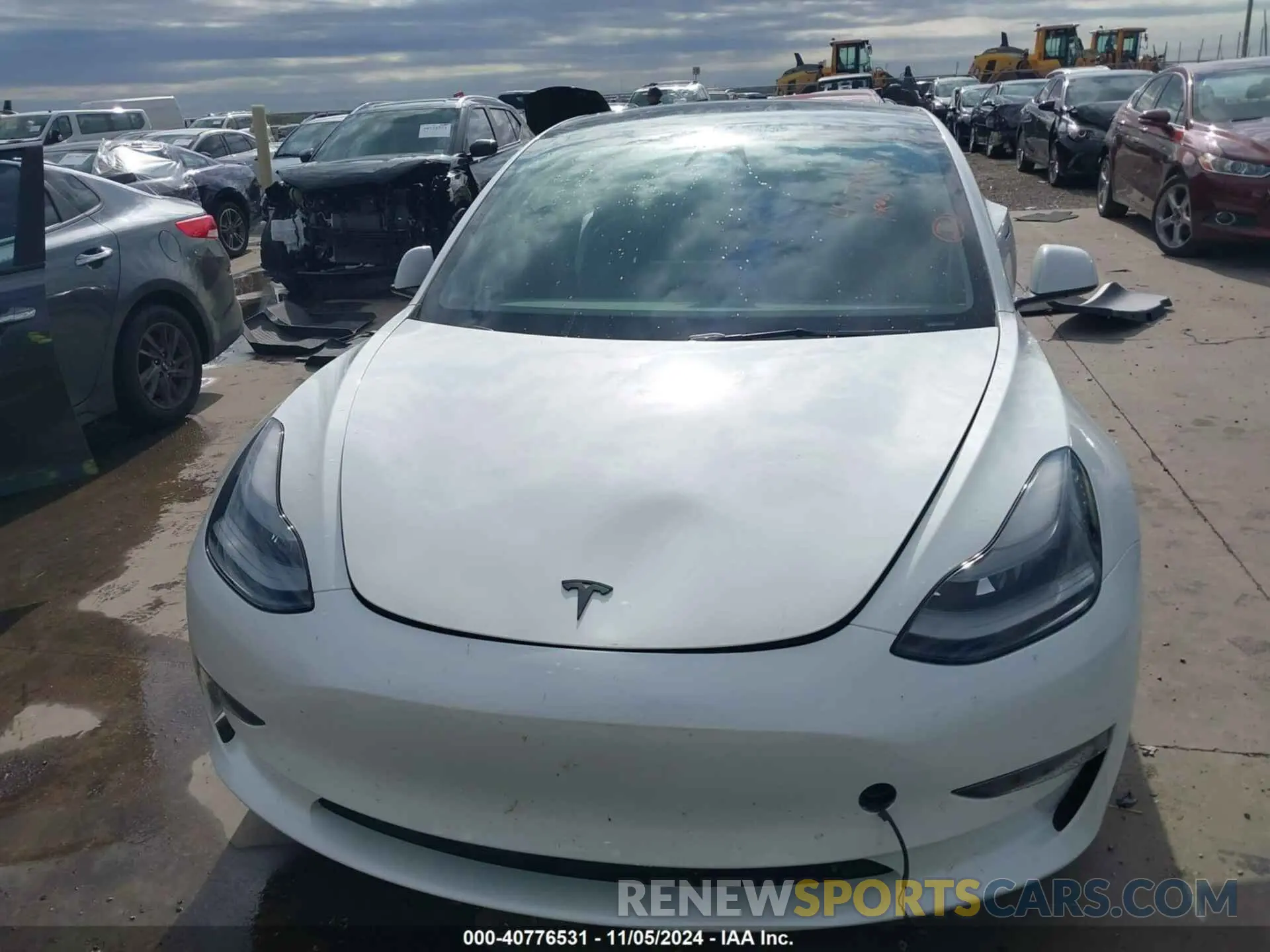 12 Фотография поврежденного автомобиля 5YJ3E1EAXPF568063 TESLA MODEL 3 2023