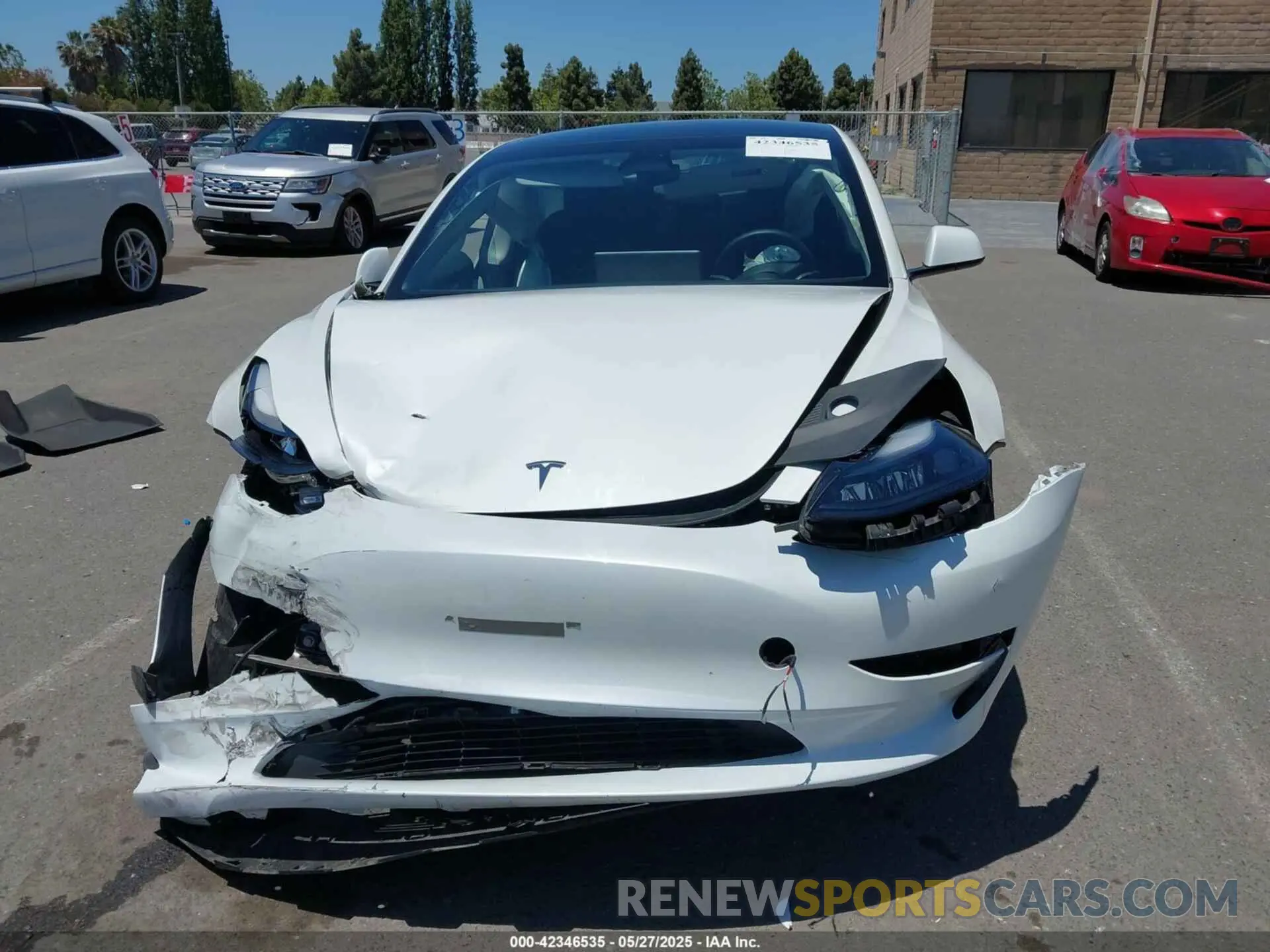 12 Фотография поврежденного автомобиля 5YJ3E1EAXPF568984 TESLA MODEL 3 2023