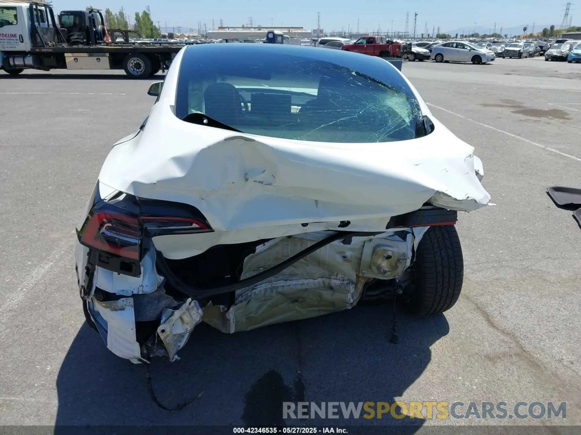 16 Фотография поврежденного автомобиля 5YJ3E1EAXPF568984 TESLA MODEL 3 2023