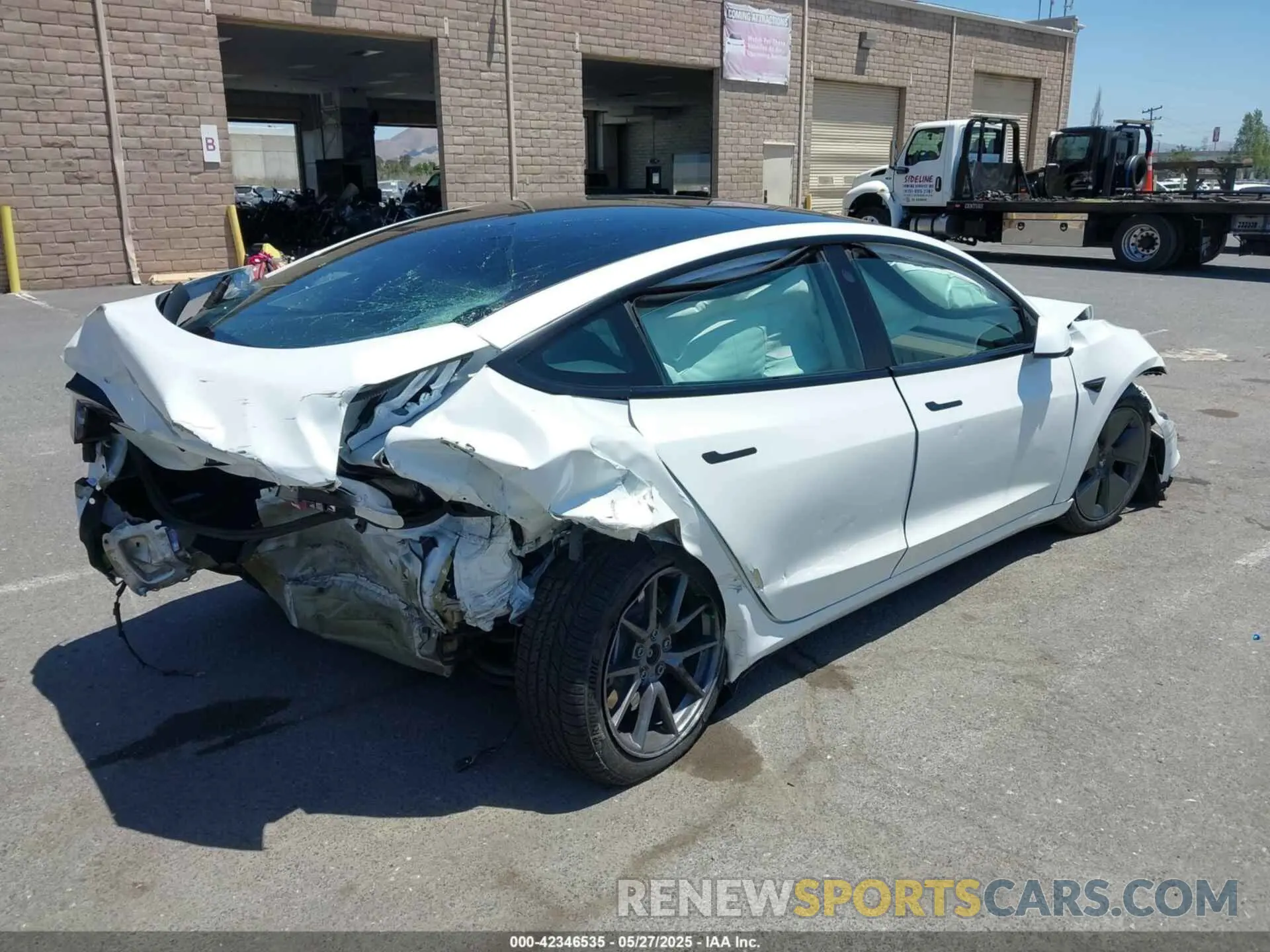 4 Фотография поврежденного автомобиля 5YJ3E1EAXPF568984 TESLA MODEL 3 2023