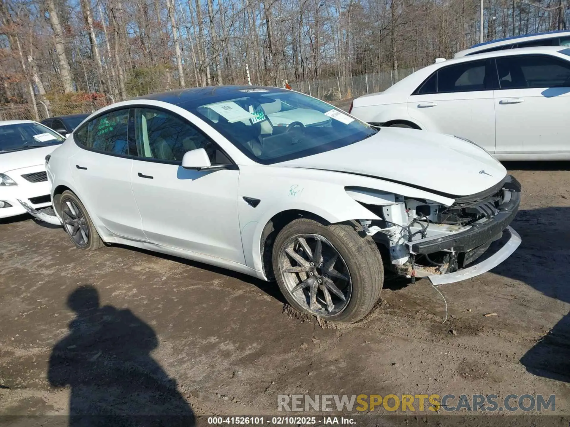 1 Photograph of a damaged car 5YJ3E1EAXPF572744 TESLA MODEL 3 2023