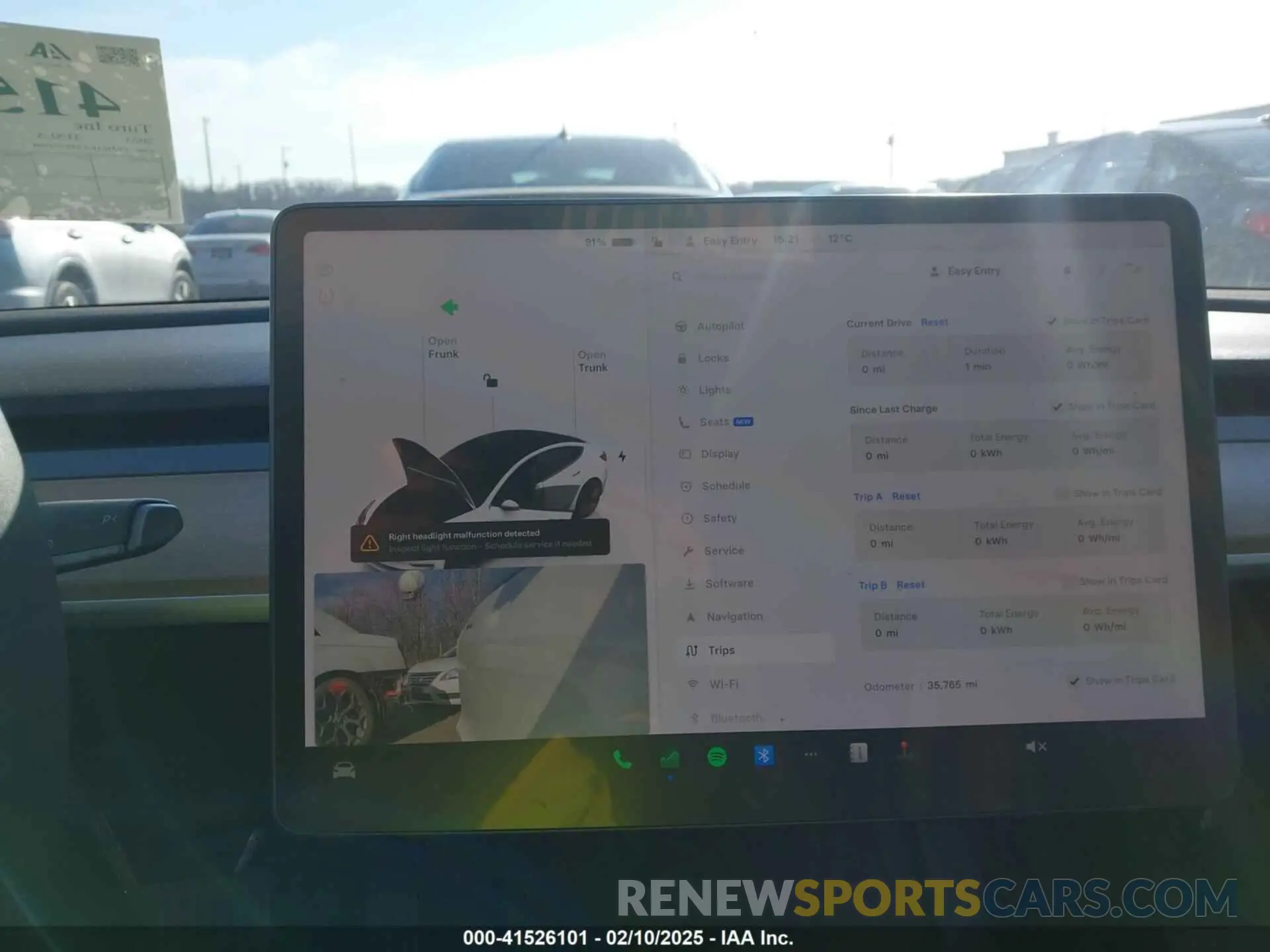 19 Photograph of a damaged car 5YJ3E1EAXPF572744 TESLA MODEL 3 2023
