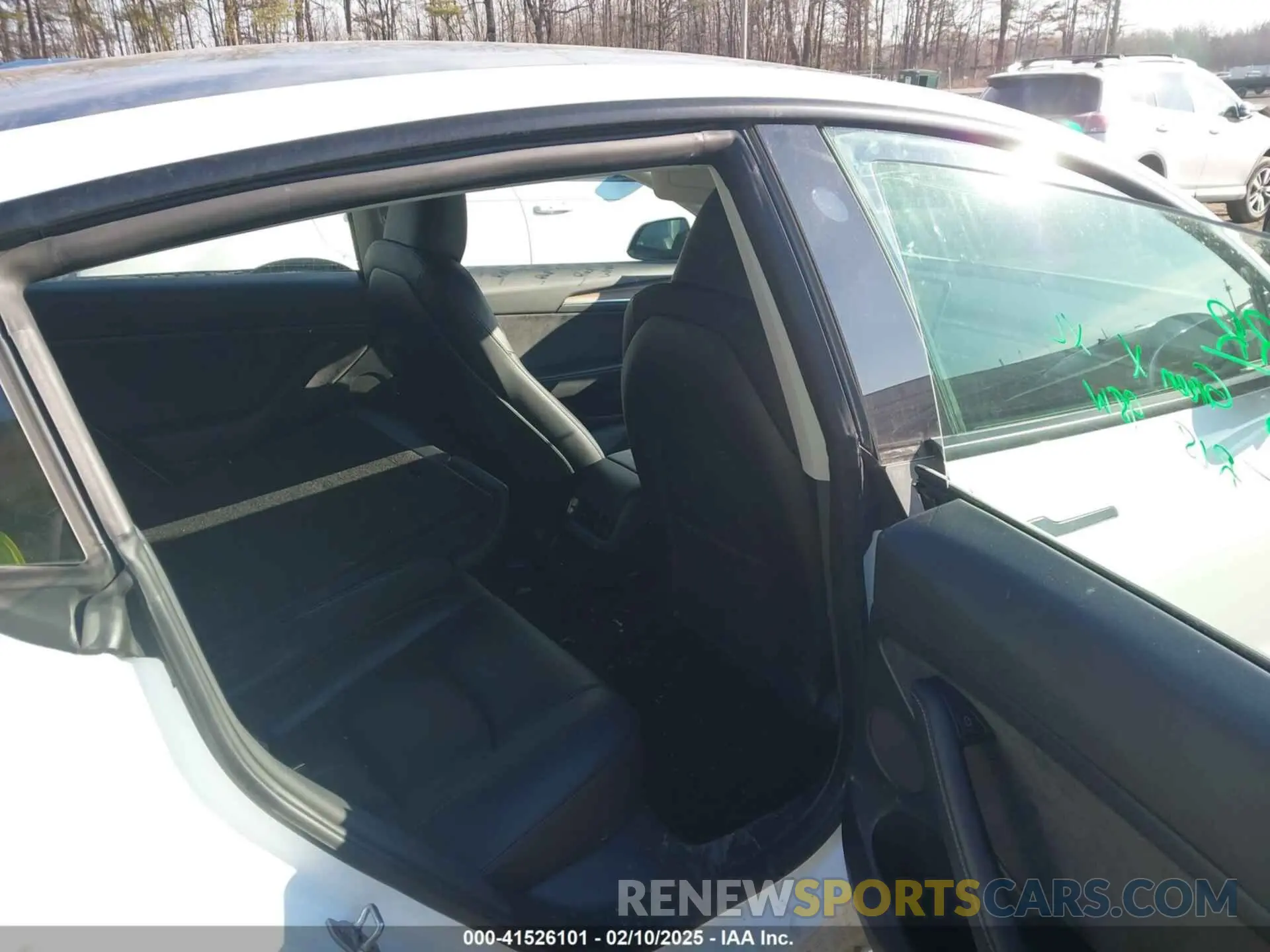 8 Photograph of a damaged car 5YJ3E1EAXPF572744 TESLA MODEL 3 2023