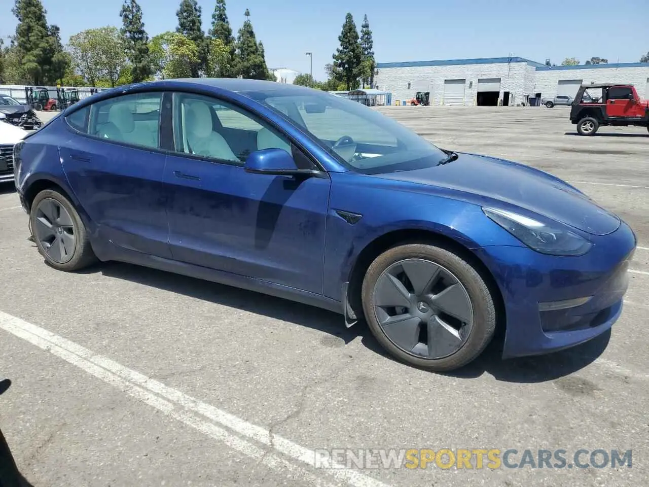 4 Фотография поврежденного автомобиля 5YJ3E1EAXPF599412 TESLA MODEL 3 2023