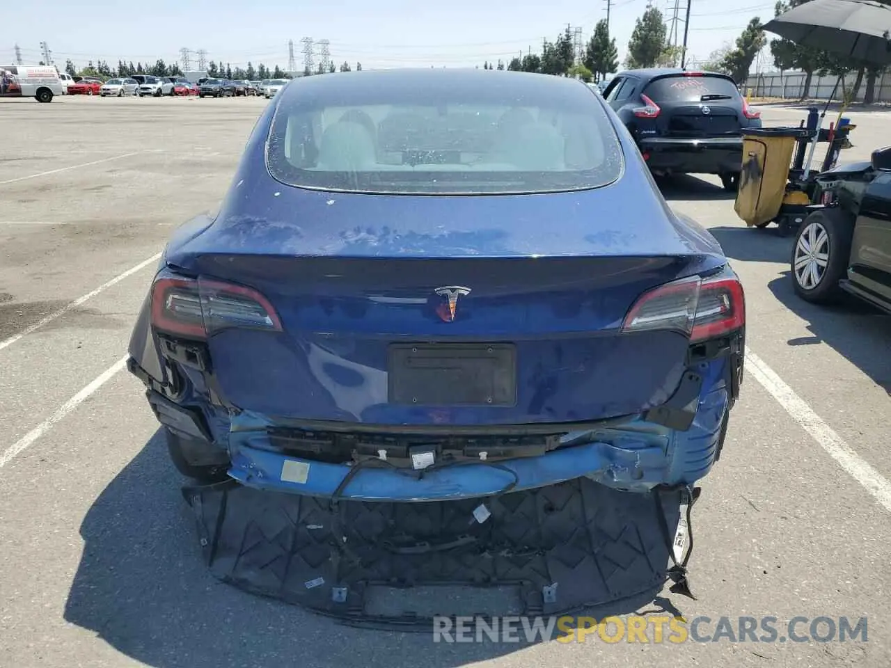 6 Фотография поврежденного автомобиля 5YJ3E1EAXPF599412 TESLA MODEL 3 2023