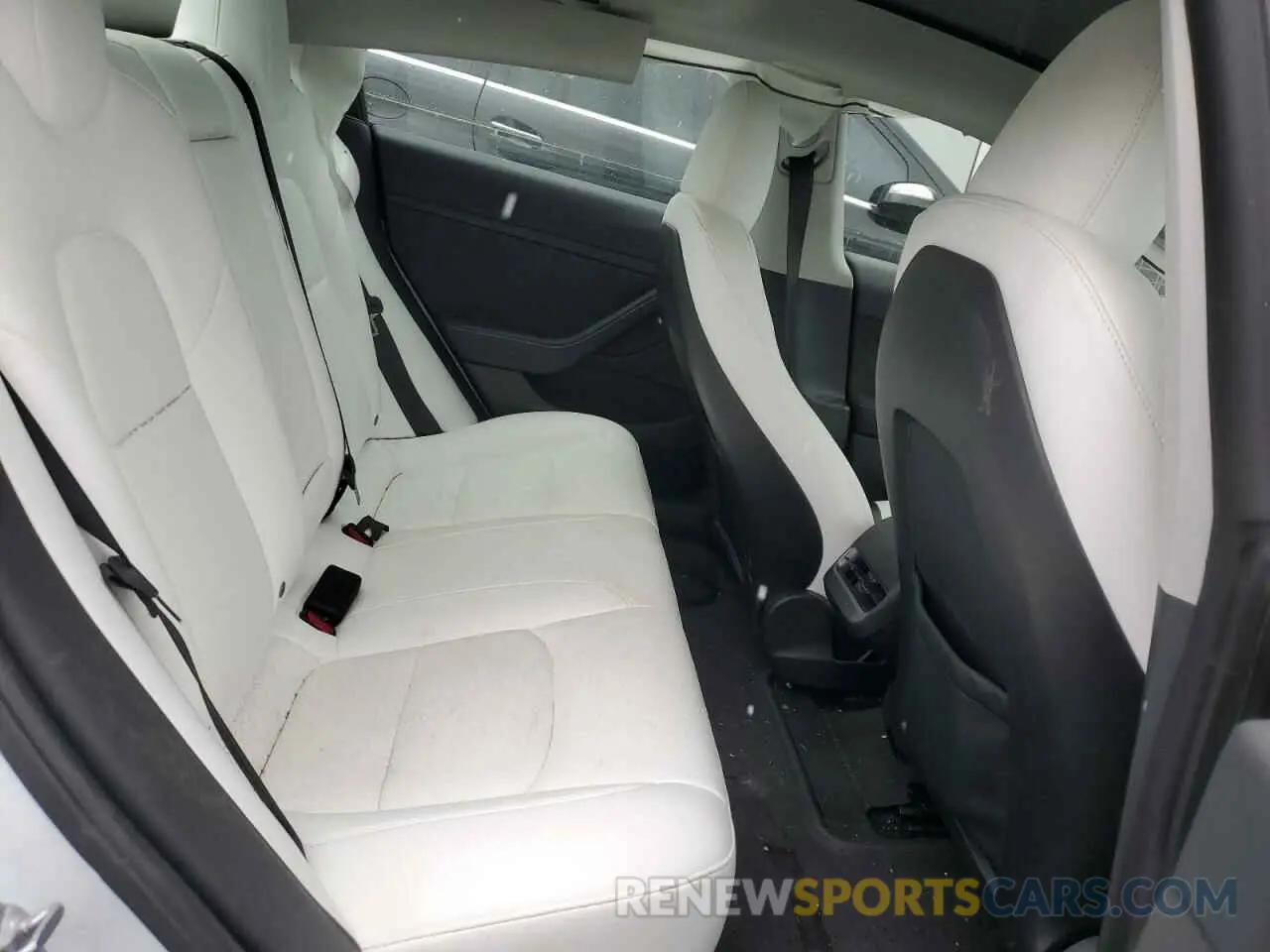 10 Фотография поврежденного автомобиля 5YJ3E1EAXPF600008 TESLA MODEL 3 2023