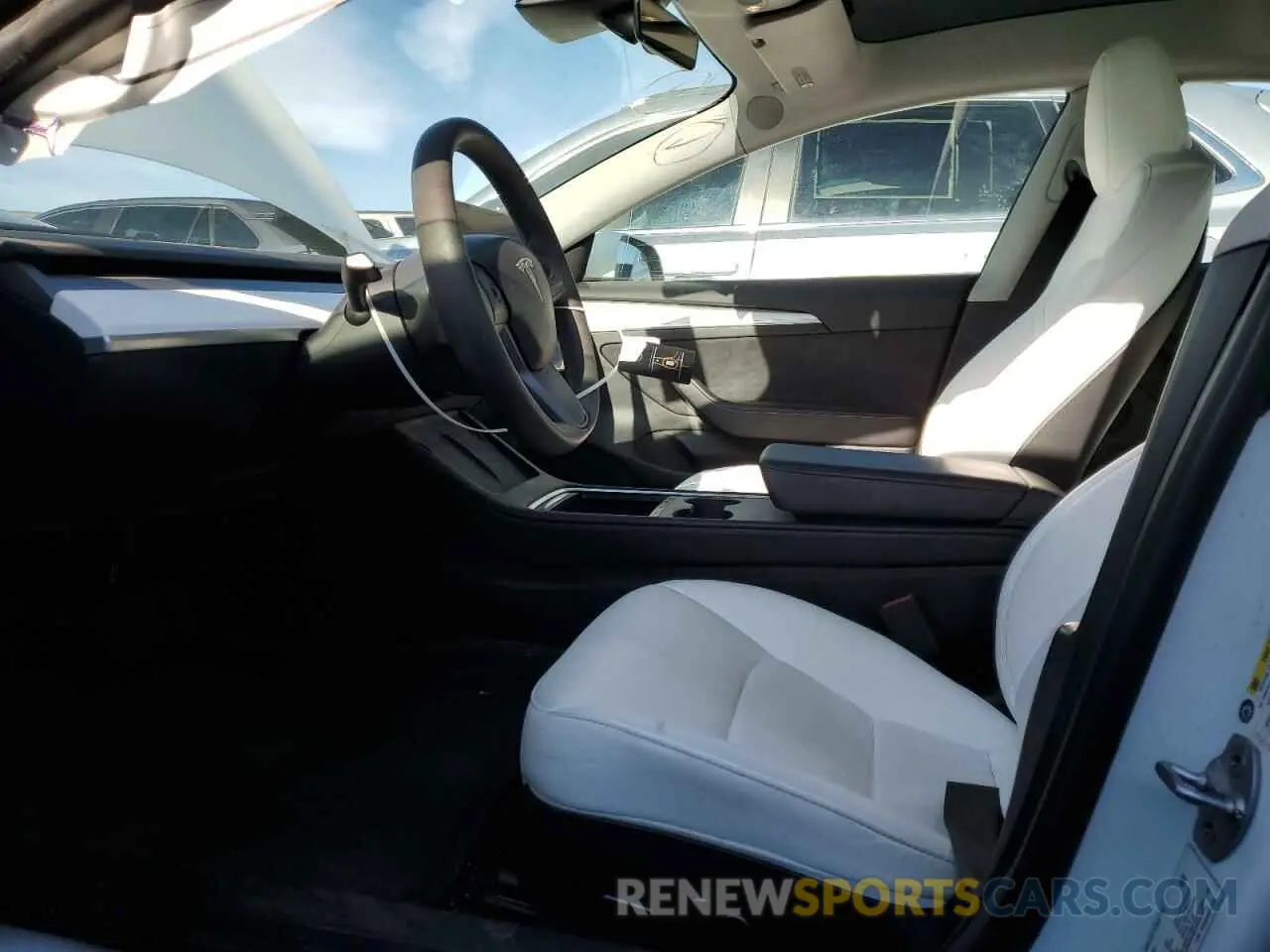 7 Фотография поврежденного автомобиля 5YJ3E1EAXPF600008 TESLA MODEL 3 2023