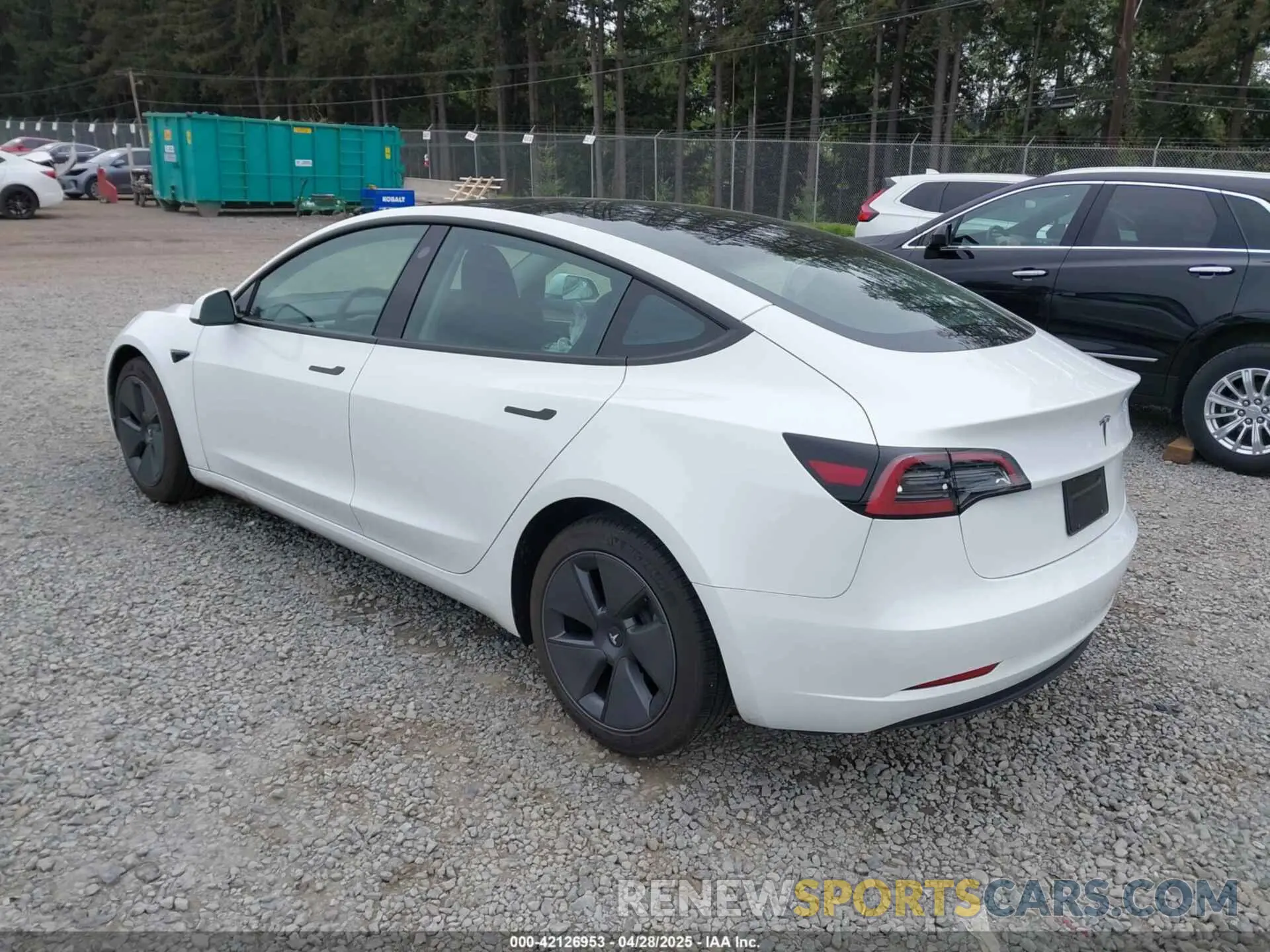 3 Фотография поврежденного автомобиля 5YJ3E1EAXPF611882 TESLA MODEL 3 2023