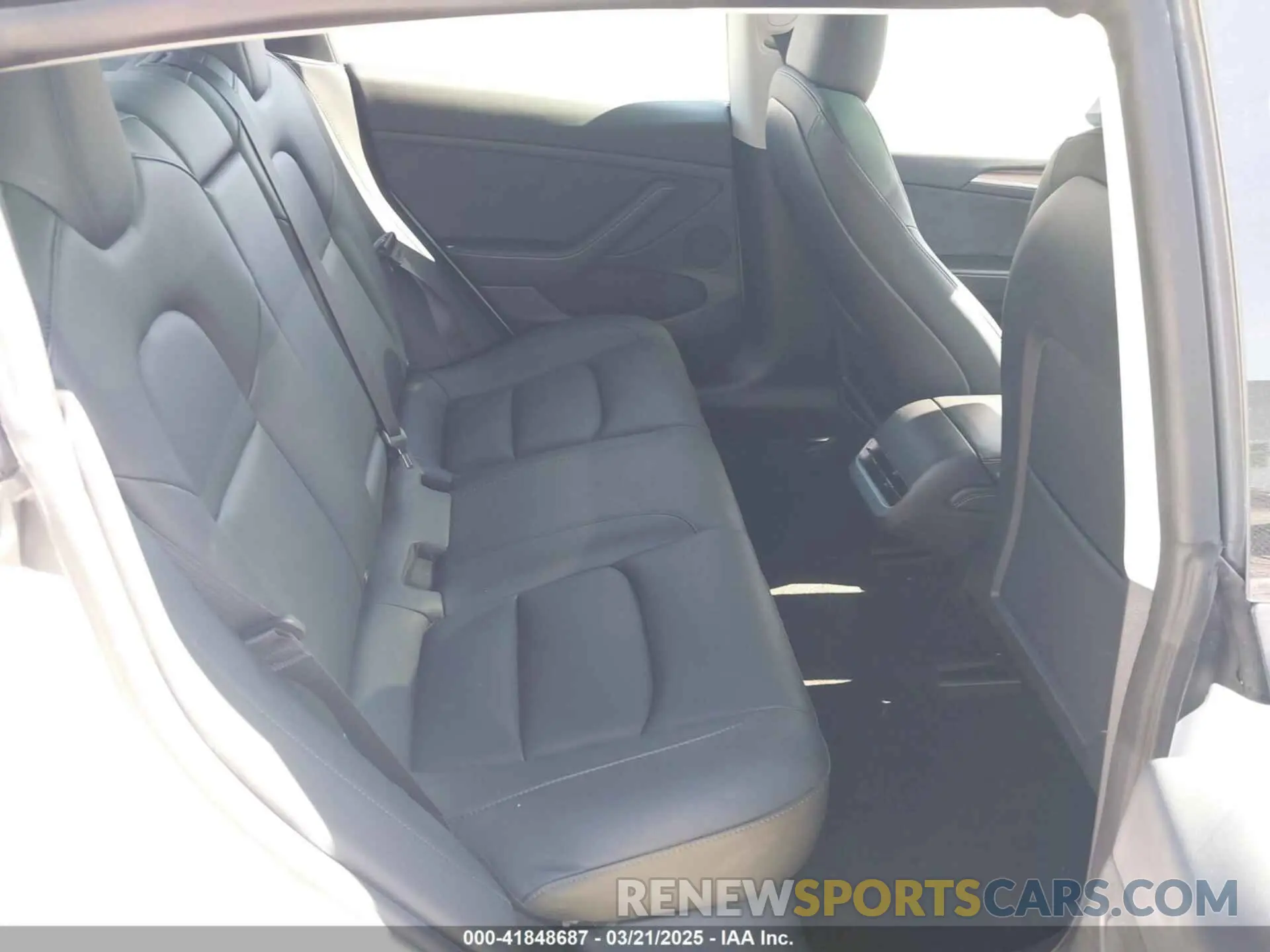 8 Photograph of a damaged car 5YJ3E1EAXPF646809 TESLA MODEL 3 2023
