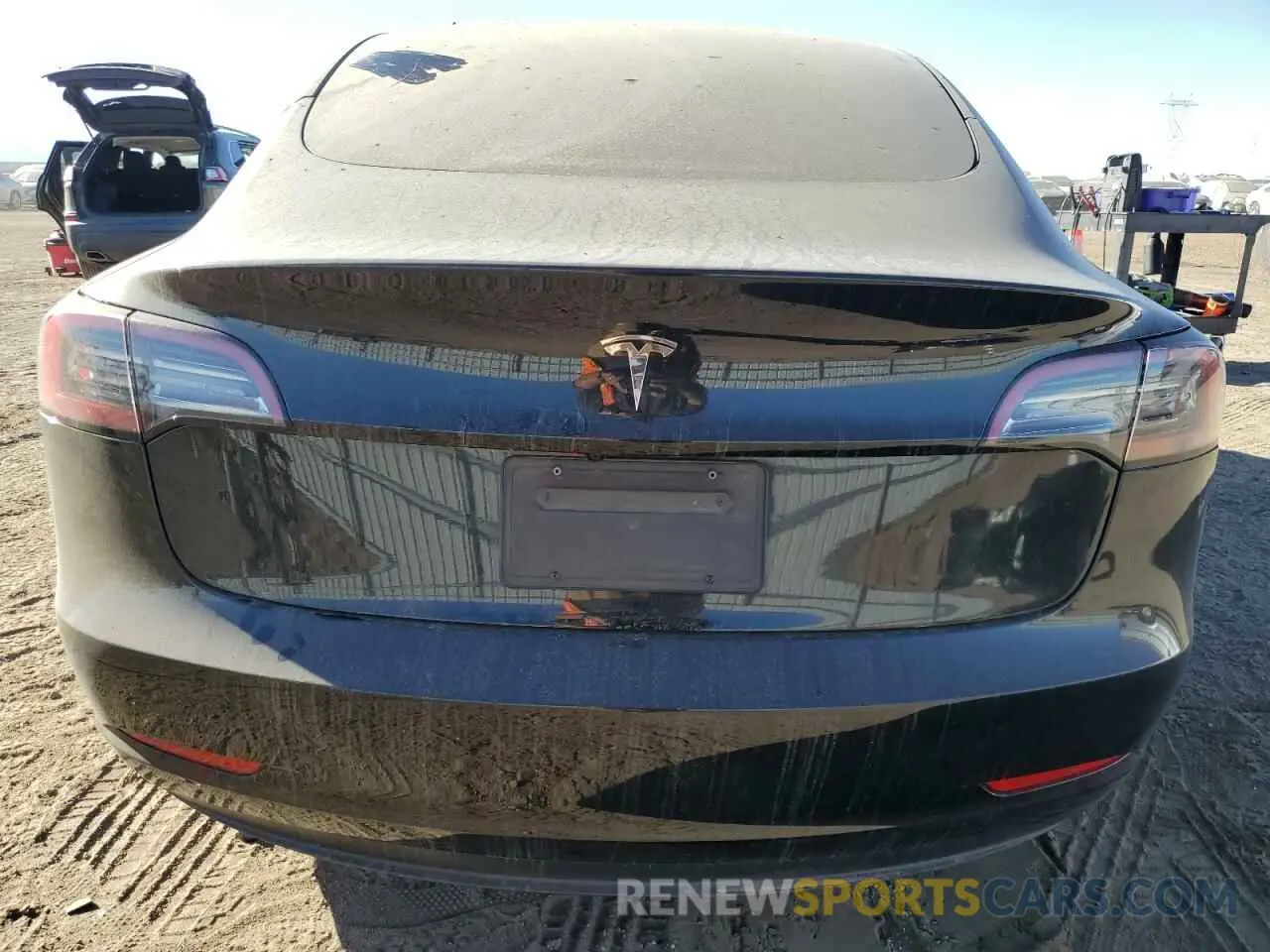 6 Photograph of a damaged car 5YJ3E1EAXPF648110 TESLA MODEL 3 2023