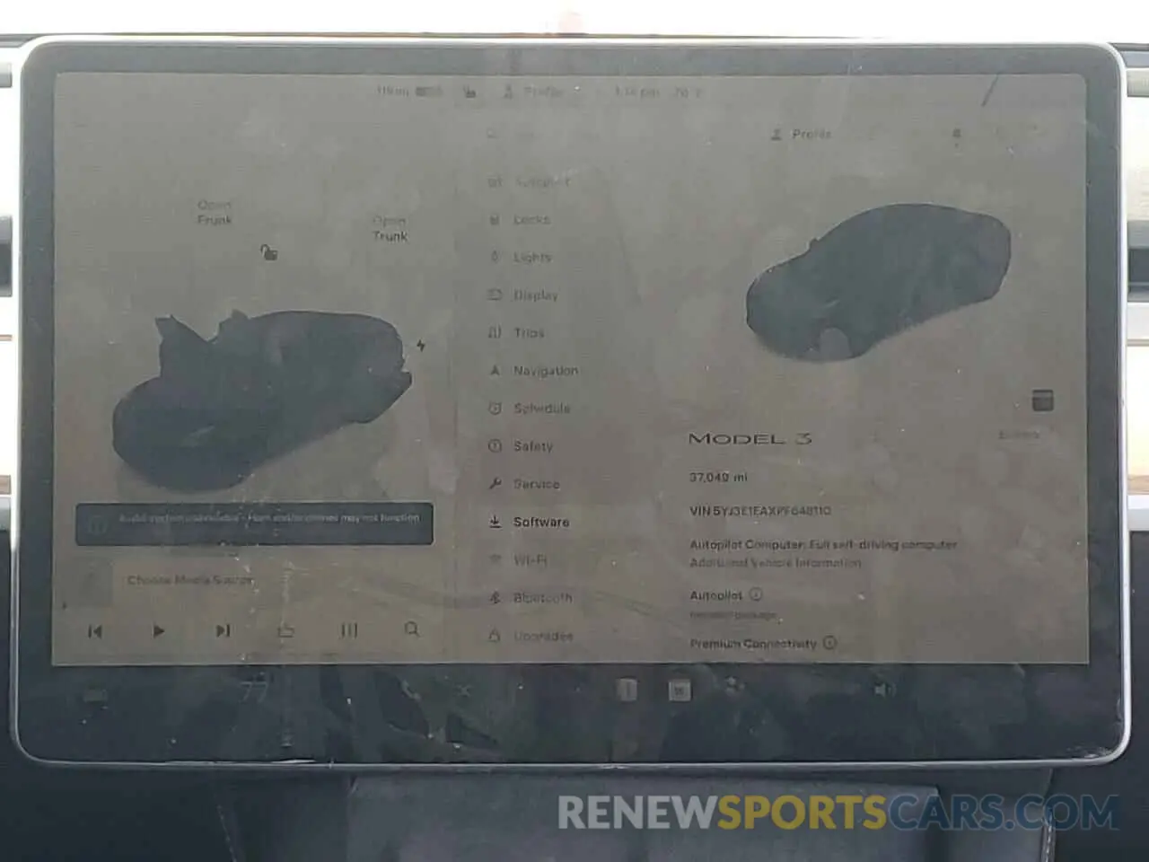 9 Photograph of a damaged car 5YJ3E1EAXPF648110 TESLA MODEL 3 2023