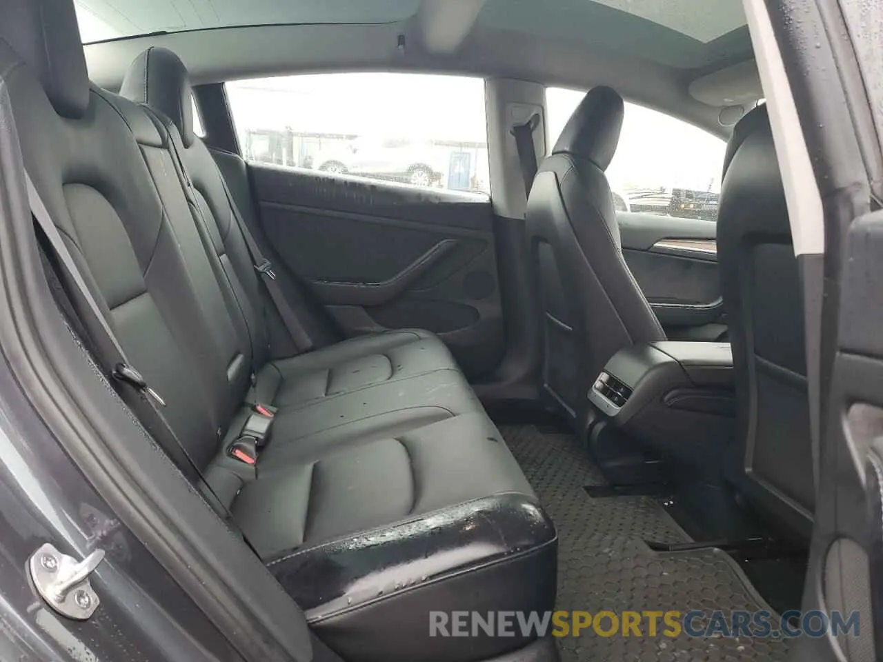 10 Фотография поврежденного автомобиля 5YJ3E1EAXPF678014 TESLA MODEL 3 2023