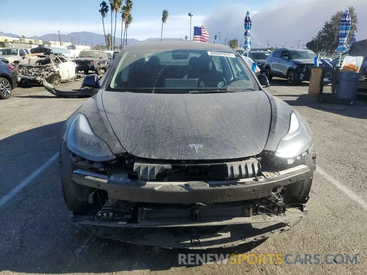 5 Photograph of a damaged car 5YJ3E1EAXPF691880 TESLA MODEL 3 2023