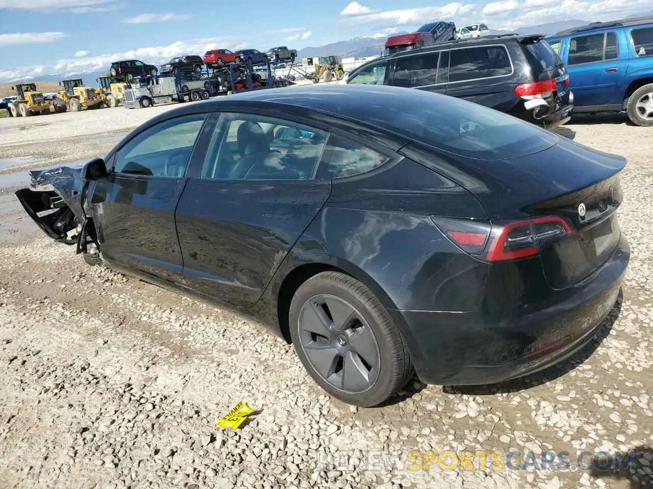 2 Фотография поврежденного автомобиля 5YJ3E1EAXPF708001 TESLA MODEL 3 2023