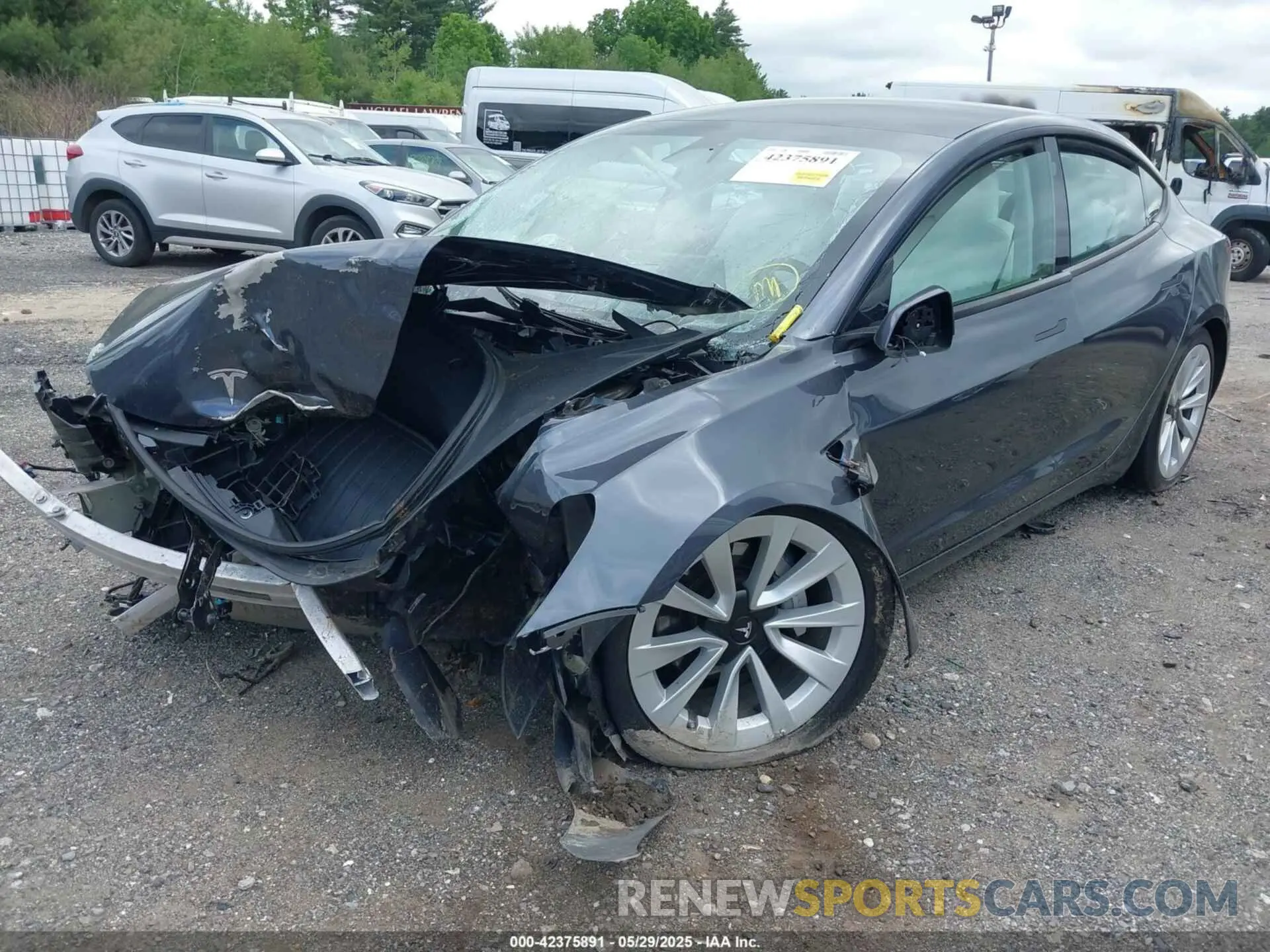 2 Photograph of a damaged car 5YJ3E1EB0PF389992 TESLA MODEL 3 2023