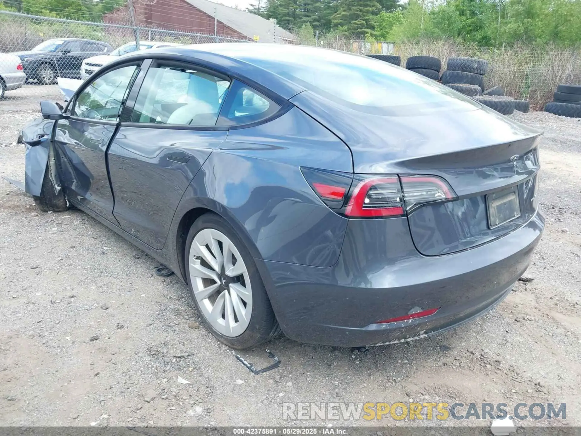 3 Photograph of a damaged car 5YJ3E1EB0PF389992 TESLA MODEL 3 2023