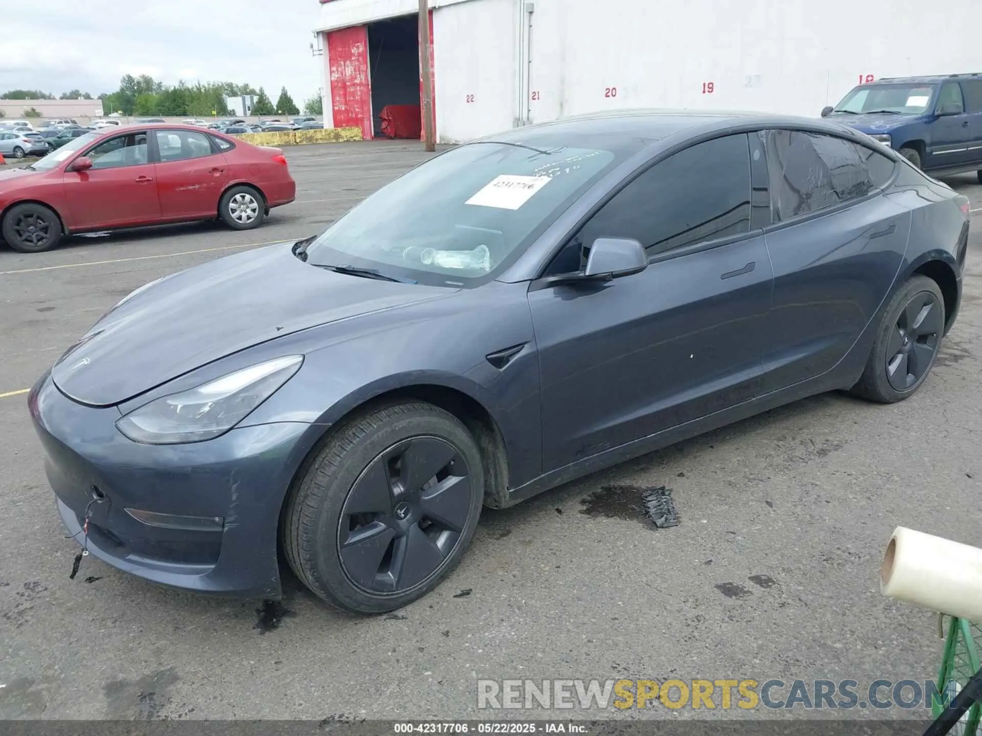 2 Фотография поврежденного автомобиля 5YJ3E1EB1PF391590 TESLA MODEL 3 2023