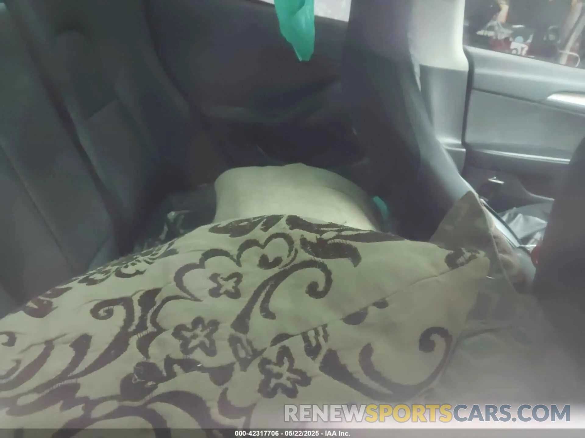 8 Фотография поврежденного автомобиля 5YJ3E1EB1PF391590 TESLA MODEL 3 2023
