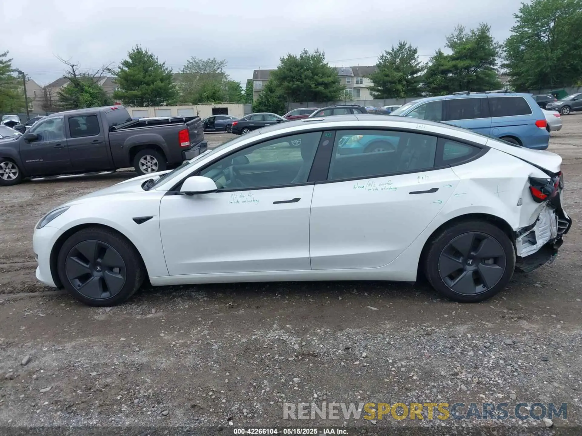 14 Photograph of a damaged car 5YJ3E1EB1PF393193 TESLA MODEL 3 2023