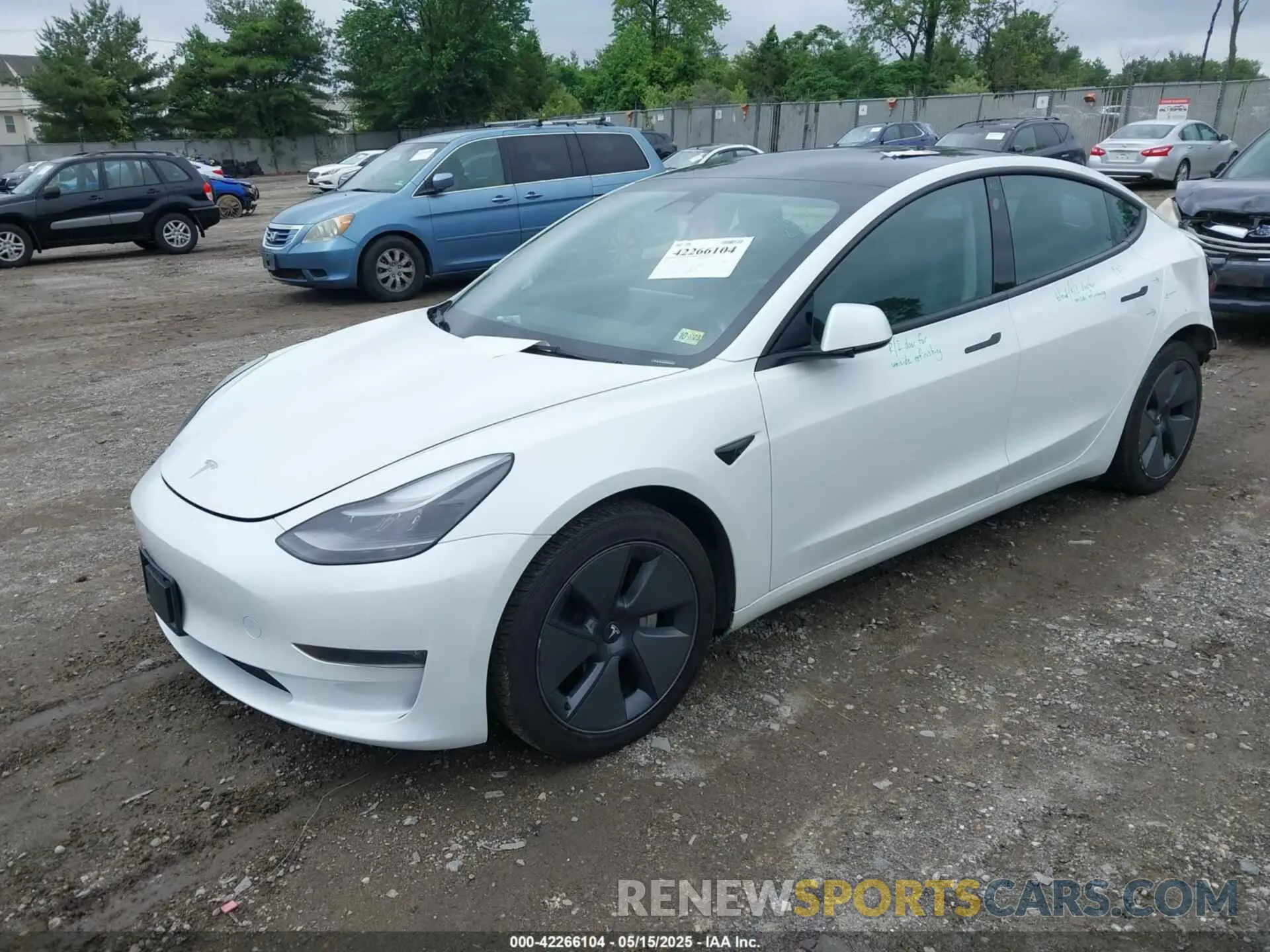 2 Photograph of a damaged car 5YJ3E1EB1PF393193 TESLA MODEL 3 2023
