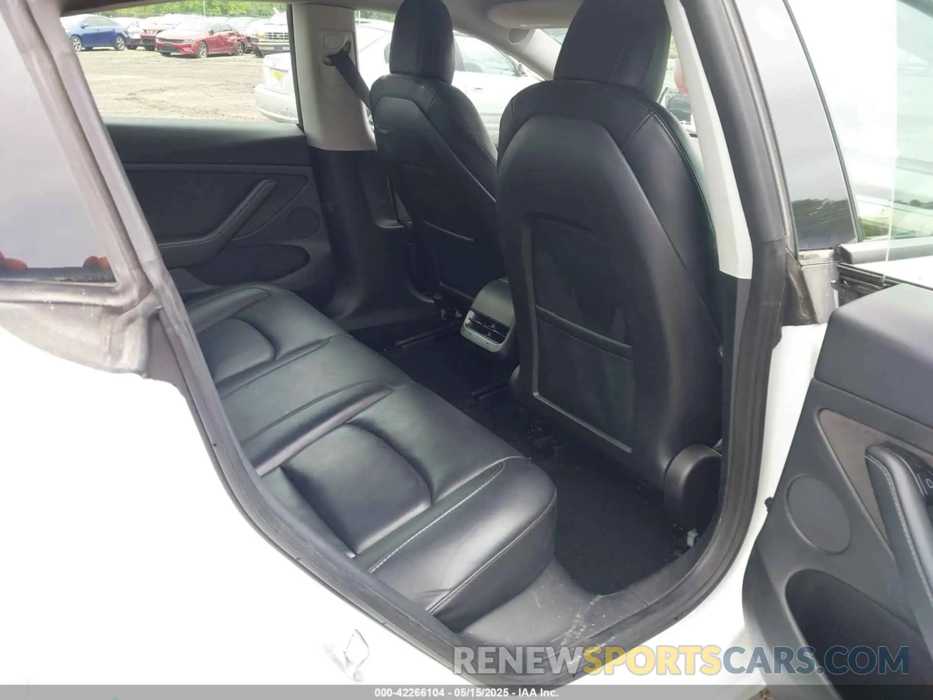 8 Photograph of a damaged car 5YJ3E1EB1PF393193 TESLA MODEL 3 2023