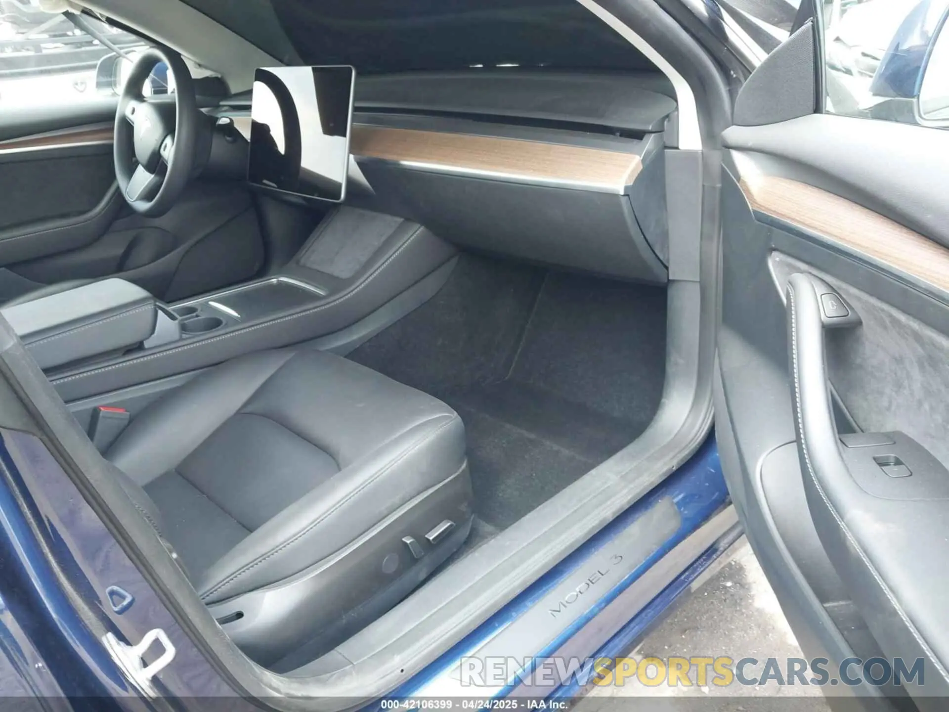 5 Фотография поврежденного автомобиля 5YJ3E1EB1PF667685 TESLA MODEL 3 2023