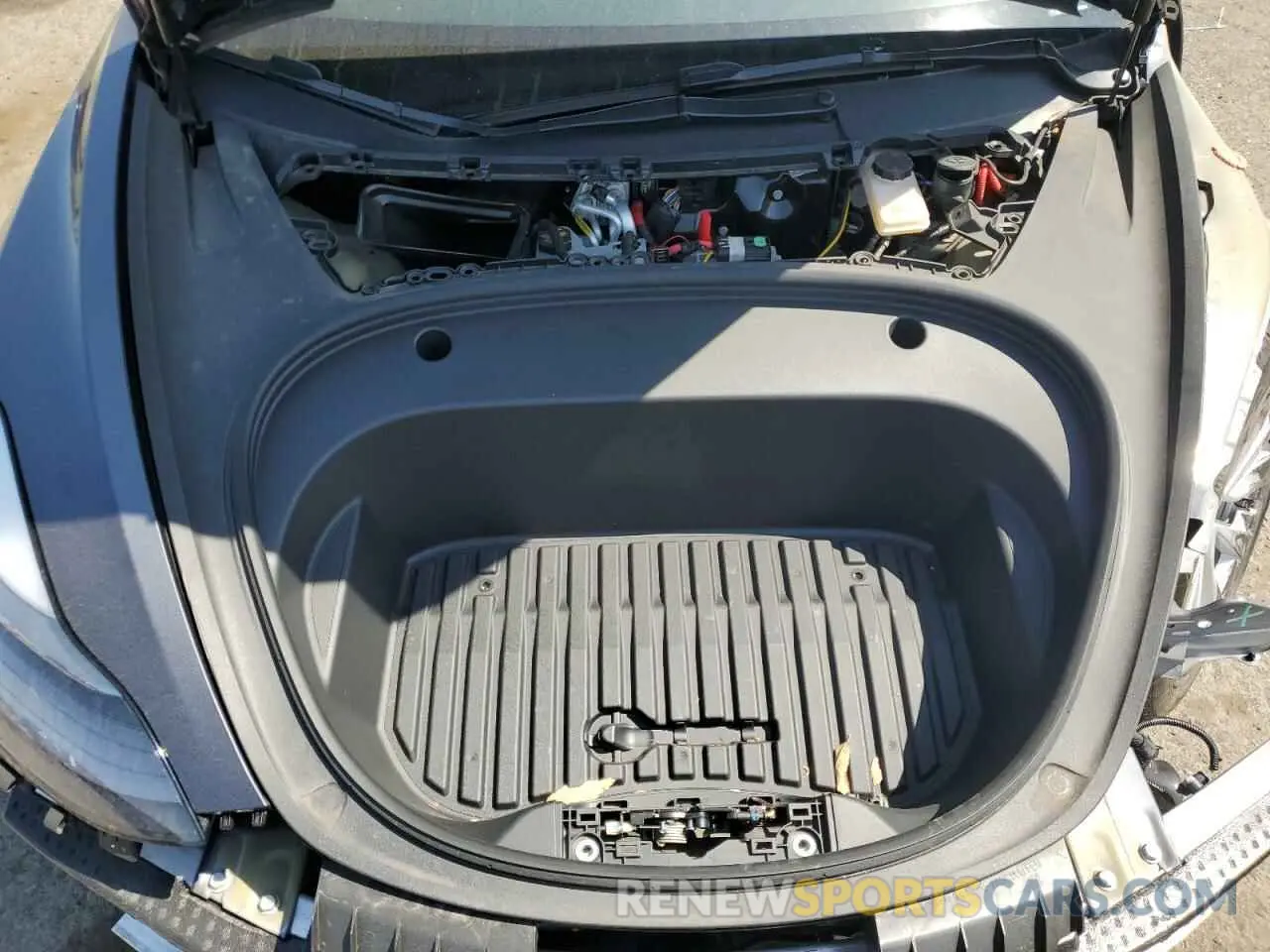 11 Фотография поврежденного автомобиля 5YJ3E1EB2PF389041 TESLA MODEL 3 2023