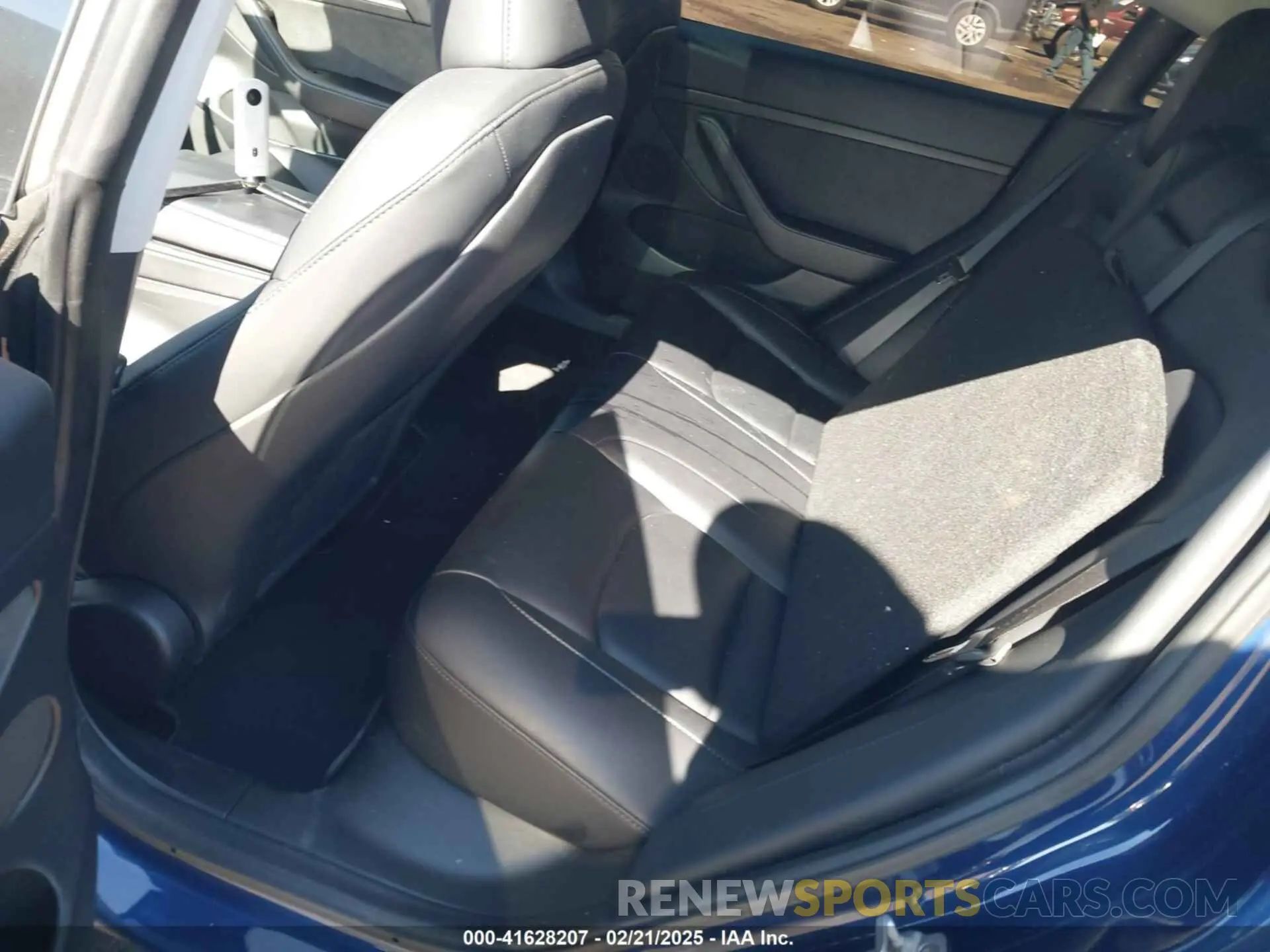8 Photograph of a damaged car 5YJ3E1EB2PF602781 TESLA MODEL 3 2023