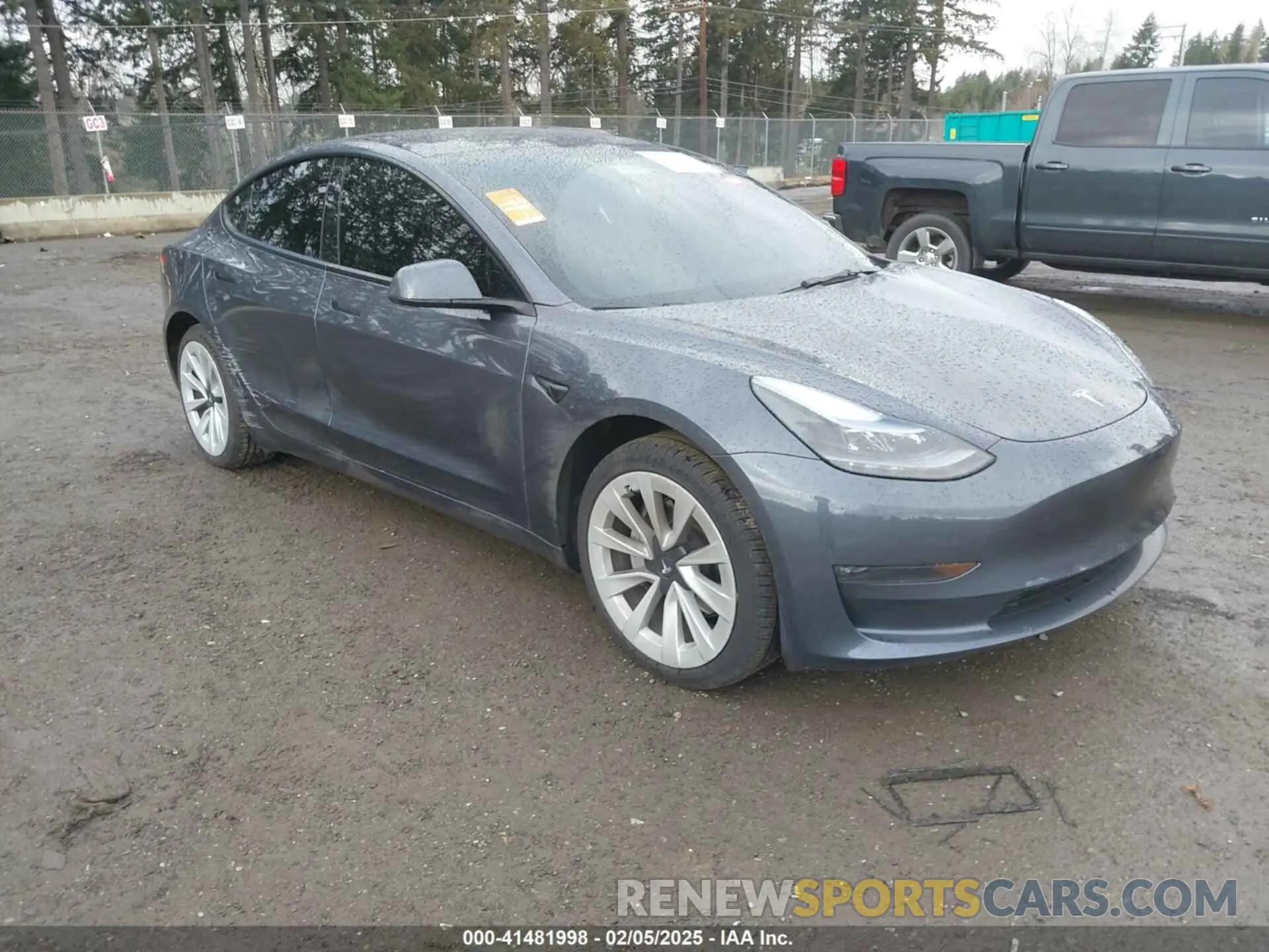 1 Photograph of a damaged car 5YJ3E1EB2PF637191 TESLA MODEL 3 2023
