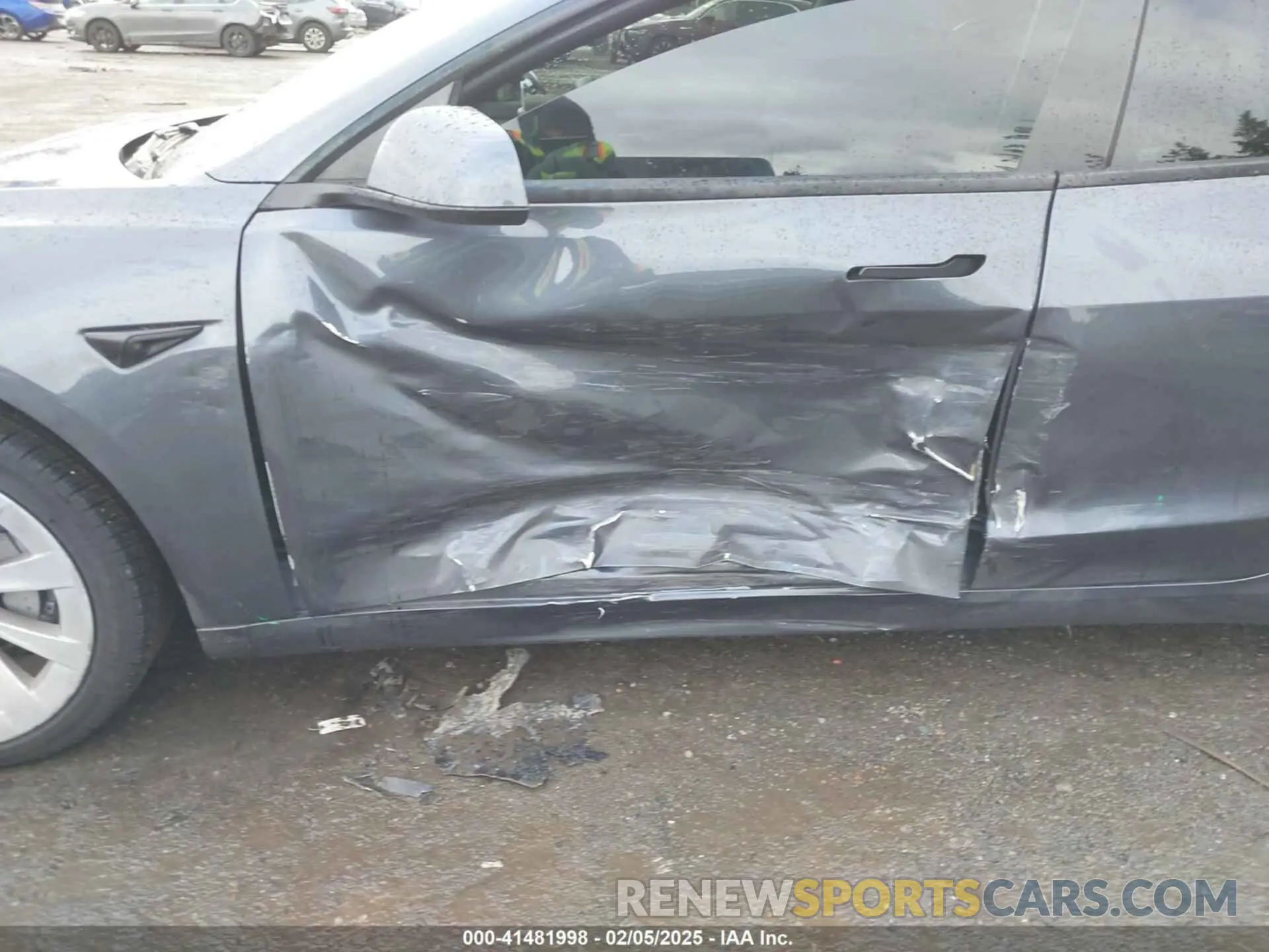 20 Photograph of a damaged car 5YJ3E1EB2PF637191 TESLA MODEL 3 2023
