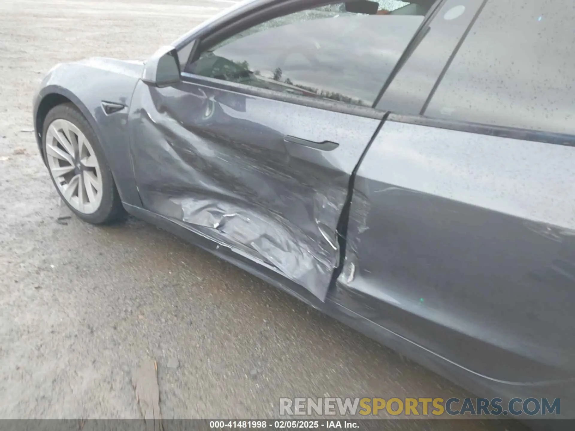 23 Photograph of a damaged car 5YJ3E1EB2PF637191 TESLA MODEL 3 2023