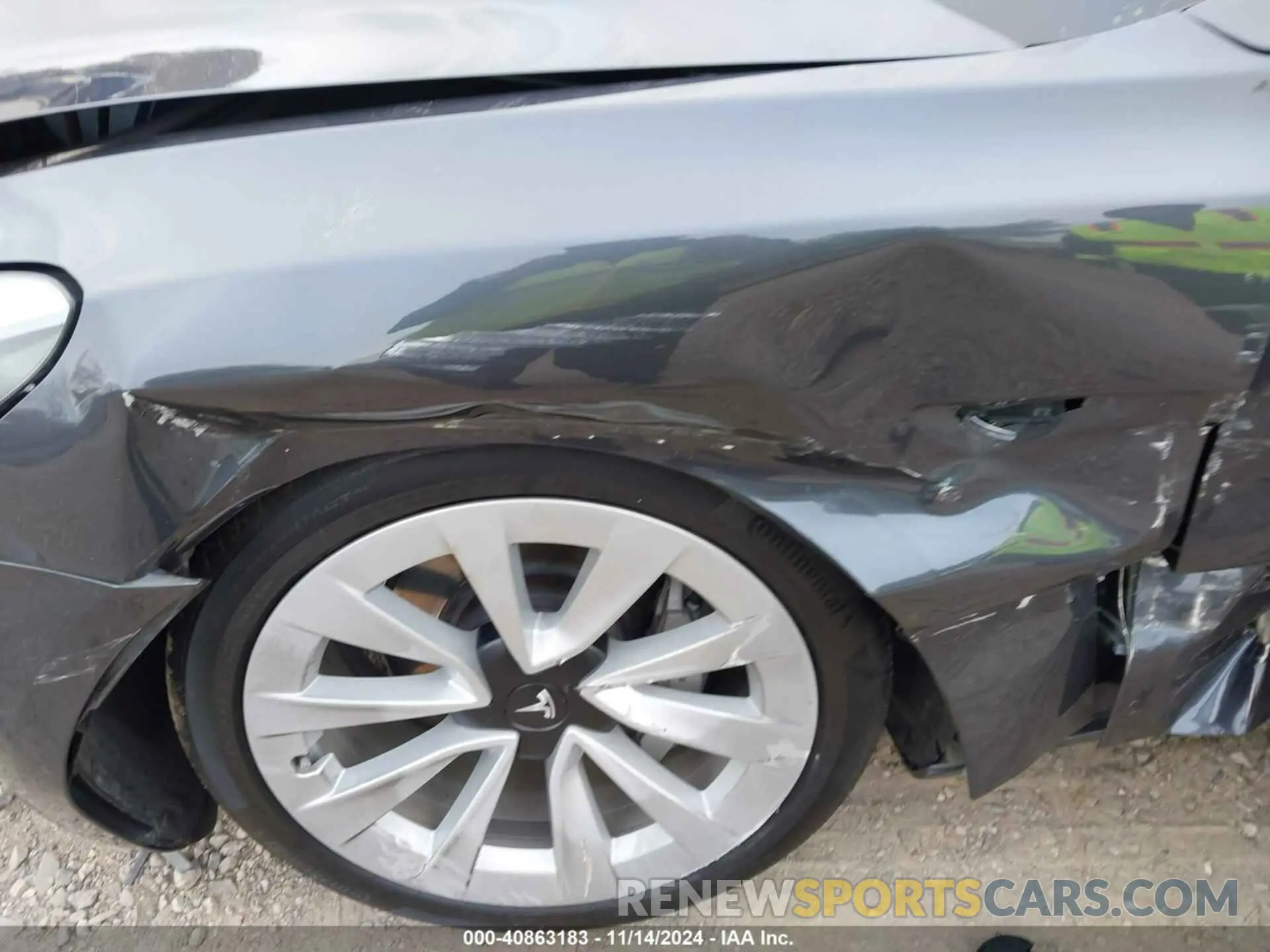 19 Фотография поврежденного автомобиля 5YJ3E1EB2PF686312 TESLA MODEL 3 2023