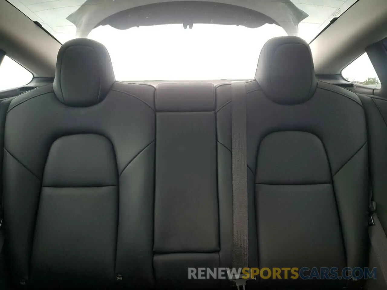 10 Photograph of a damaged car 5YJ3E1EB2PF694247 TESLA MODEL 3 2023