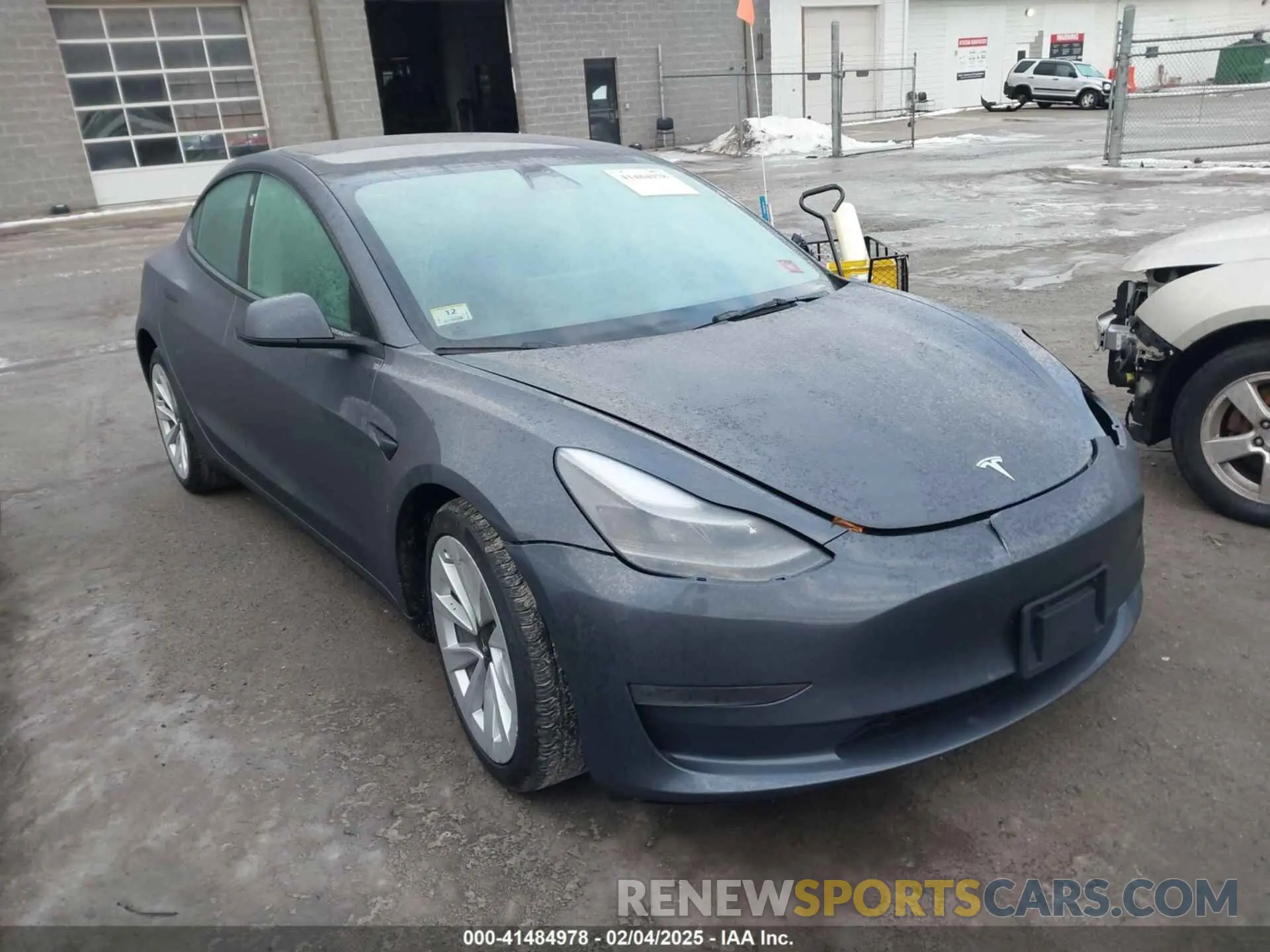 13 Photograph of a damaged car 5YJ3E1EB3PF389517 TESLA MODEL 3 2023
