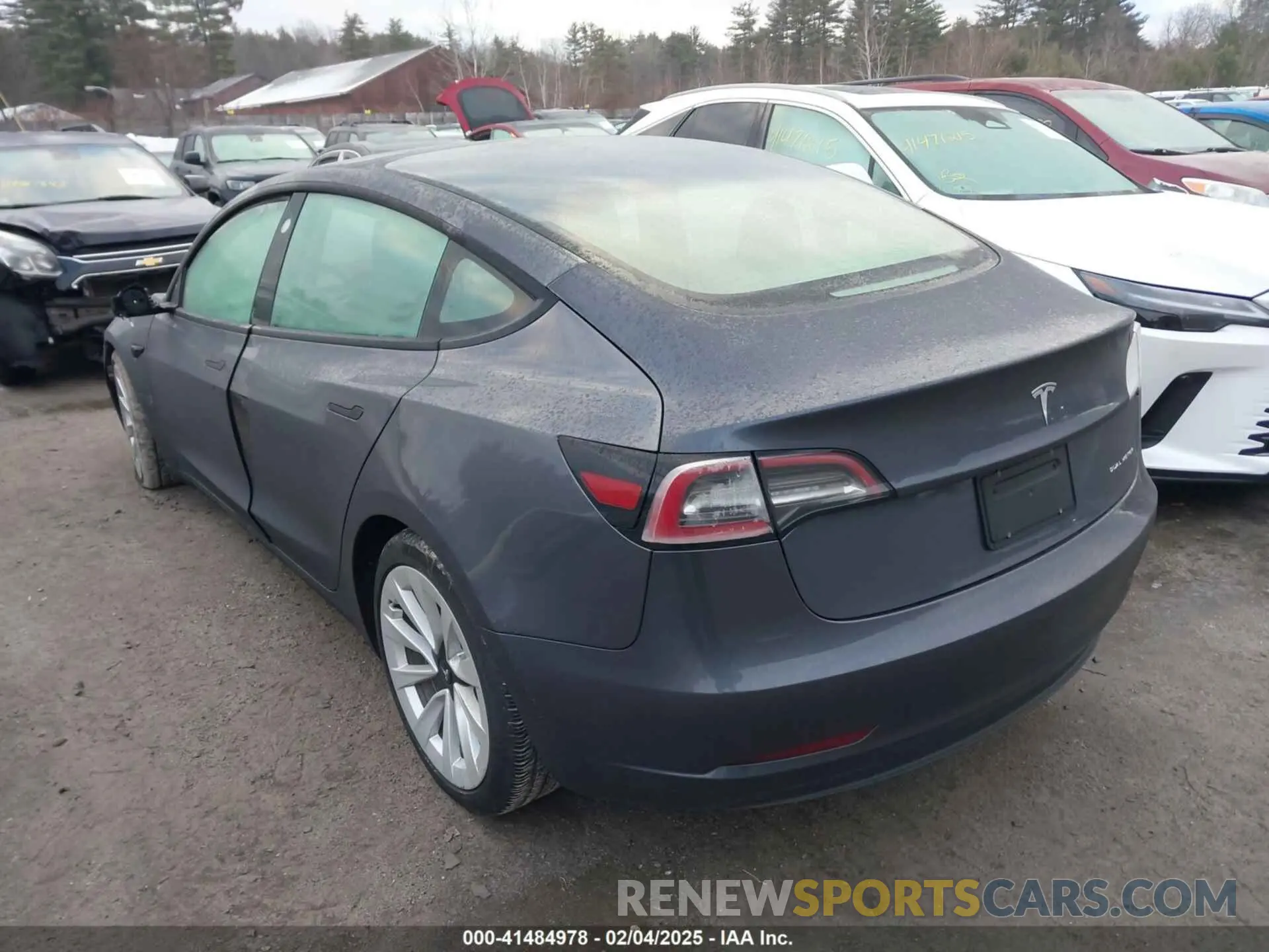 14 Photograph of a damaged car 5YJ3E1EB3PF389517 TESLA MODEL 3 2023